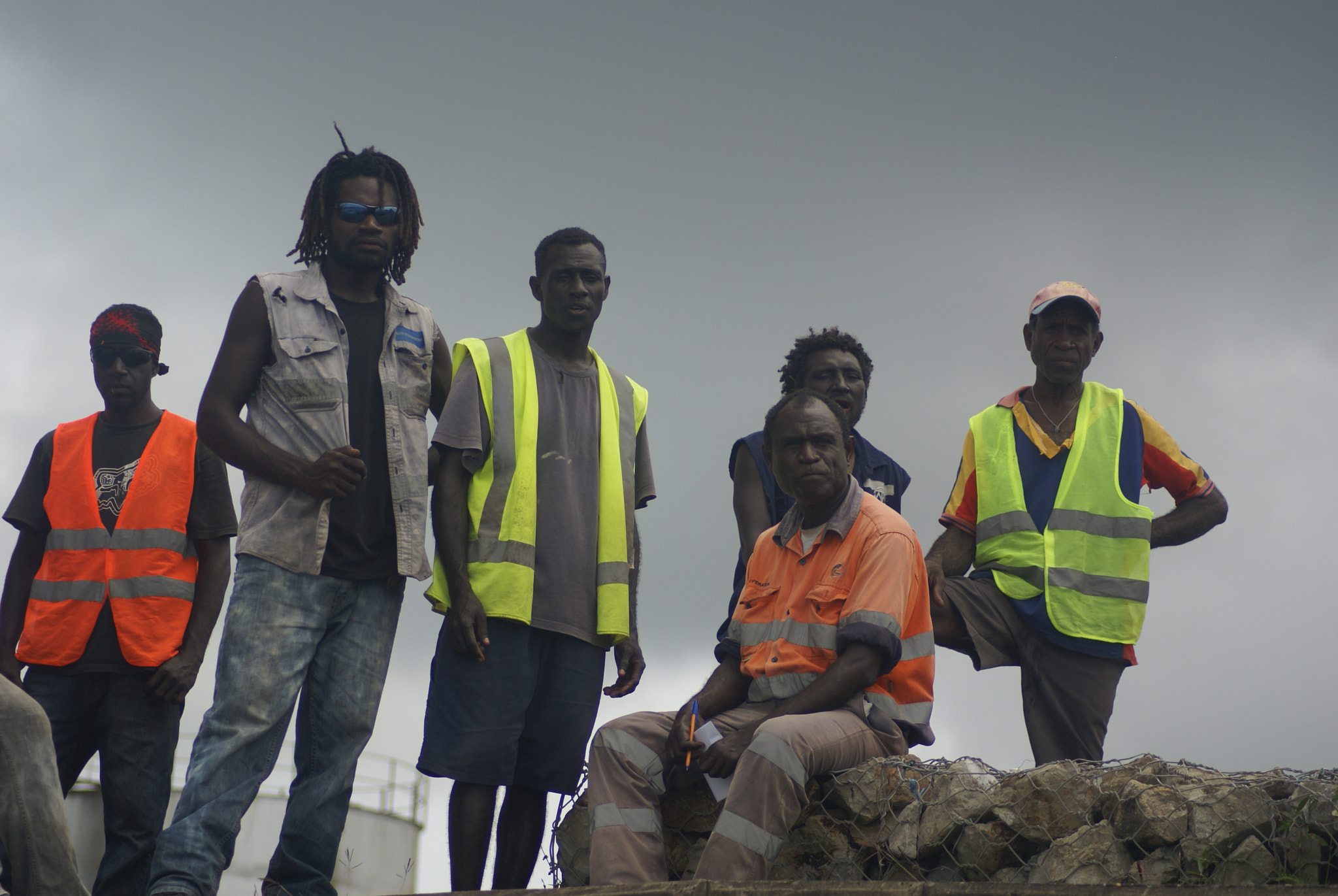 Sony Alpha DSLR-A100 sample photo. Dock workers at bougainville photography