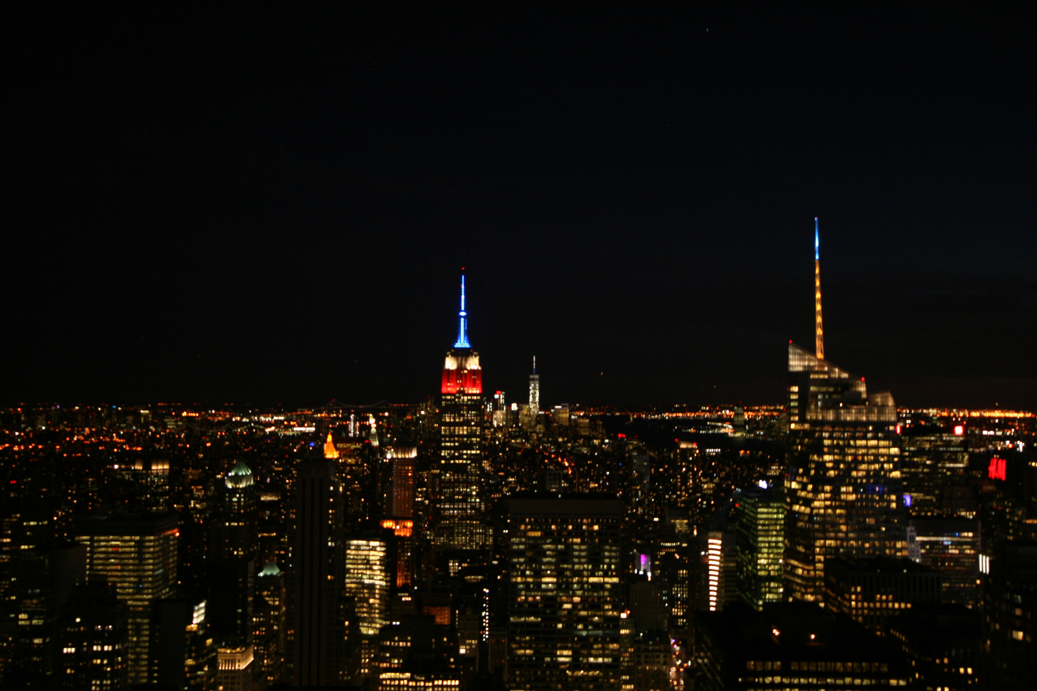 Canon EOS 400D (EOS Digital Rebel XTi / EOS Kiss Digital X) sample photo. Empire state building photography