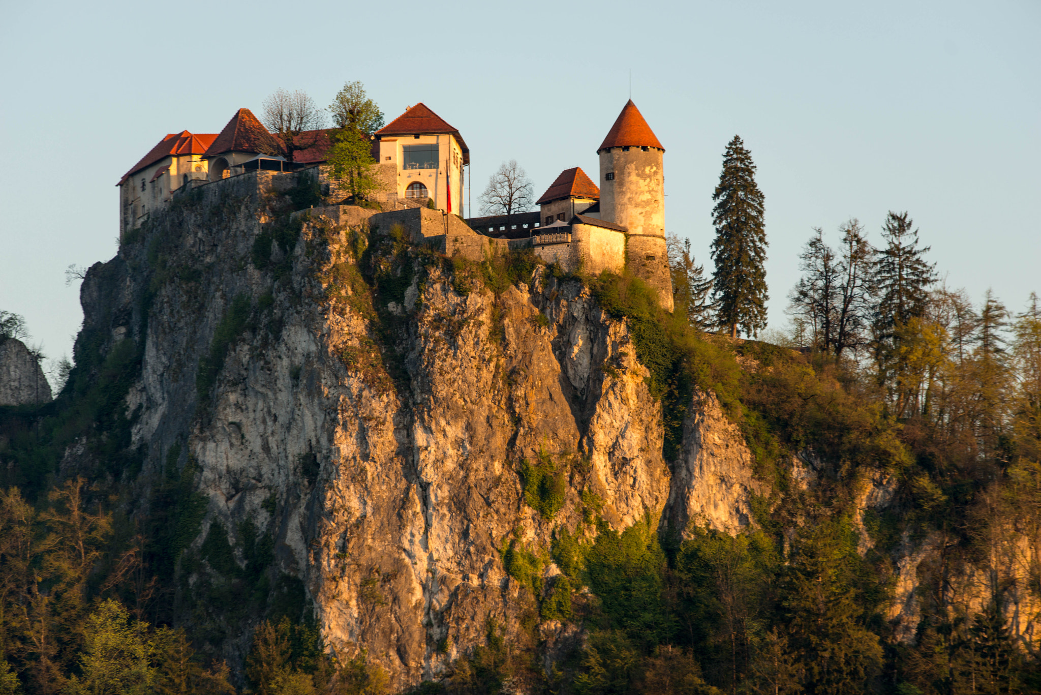 Sigma 70-200mm F2.8 EX DG OS HSM sample photo. Lake bled photography