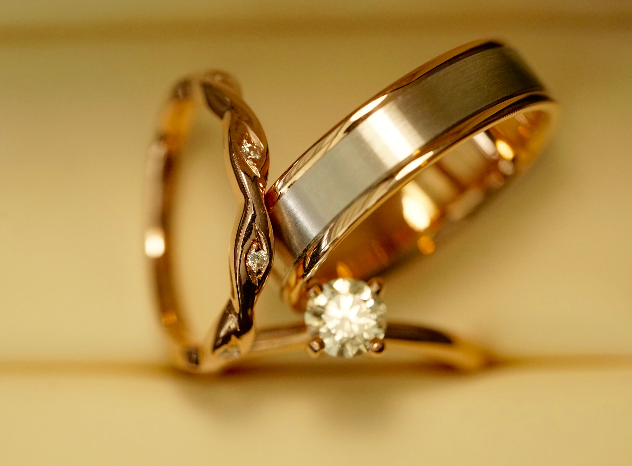Sony a7R II + Sony FE 90mm F2.8 Macro G OSS sample photo. Rose gold diamond wedding and engagement ring photography