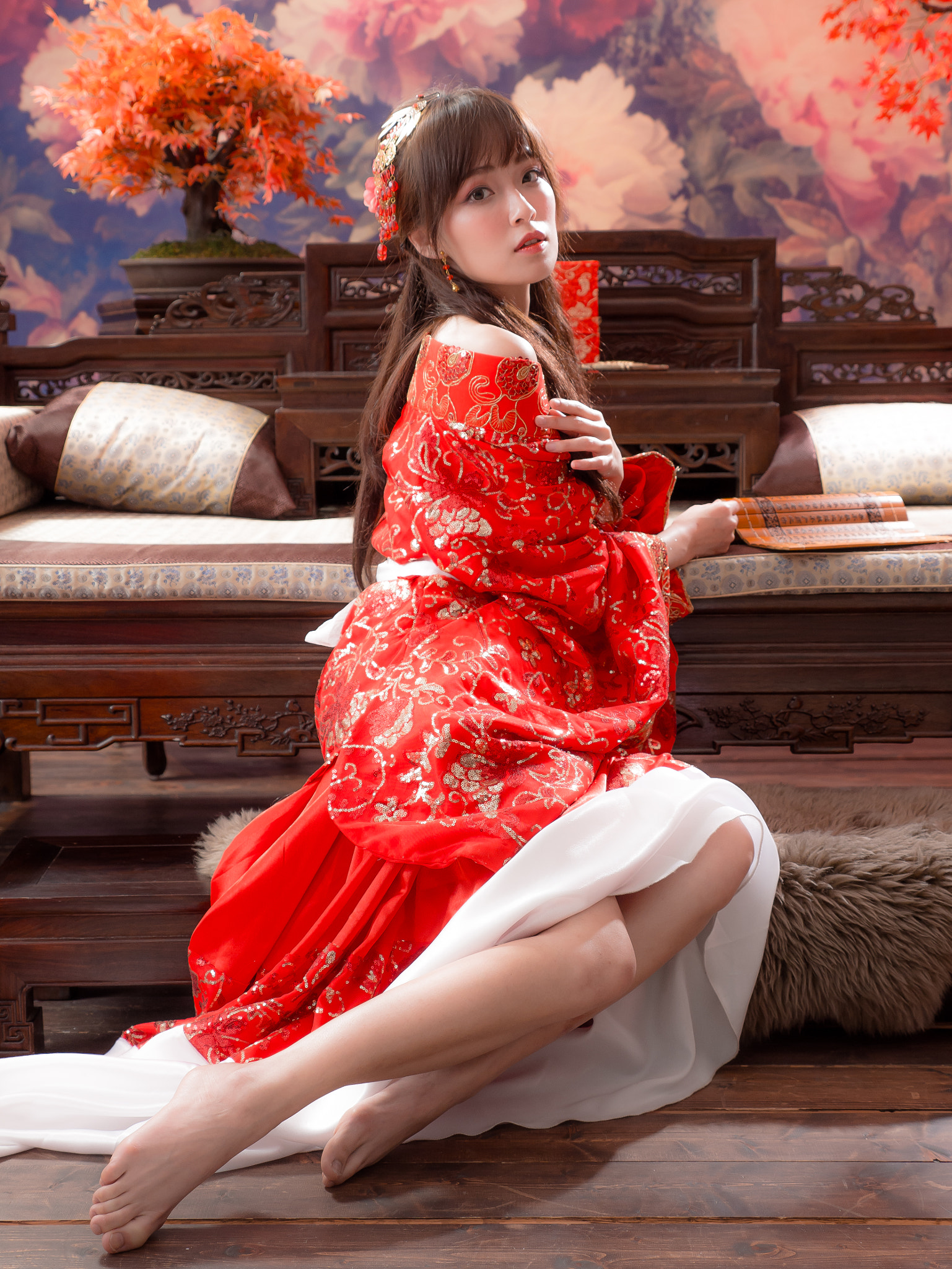 Panasonic Lumix G X Vario 12-35mm F2.8 ASPH Power OIS sample photo. Glimpse of beauty photography