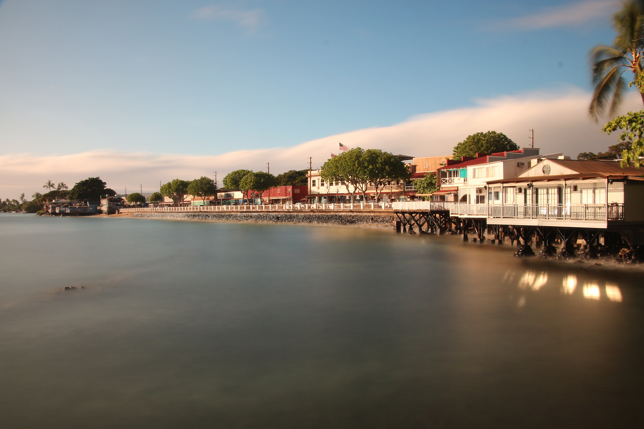 Canon EF-S 18-135mm F3.5-5.6 IS STM sample photo. Lahaina pier photography