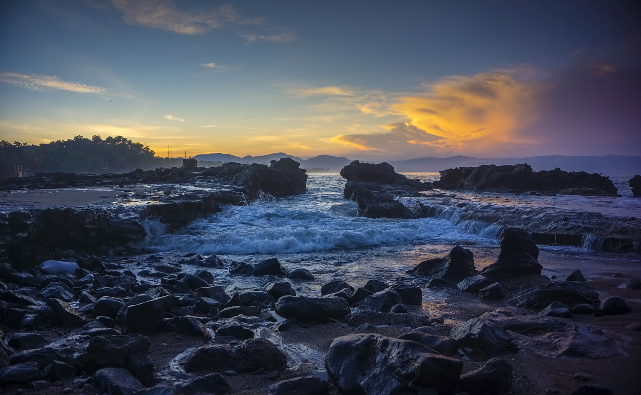 Sony Alpha NEX-7 + Sony E 16-50mm F3.5-5.6 PZ OSS sample photo. Tide passage photography