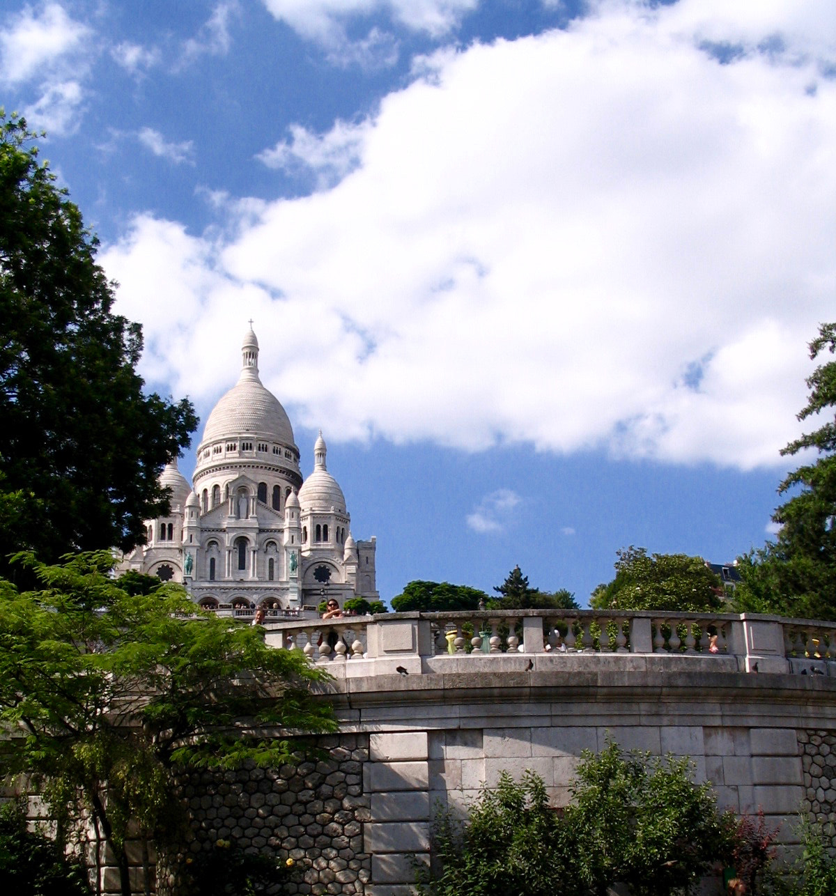 Canon POWERSHOT A75 sample photo. The basilica of the sacred heart of paris photography