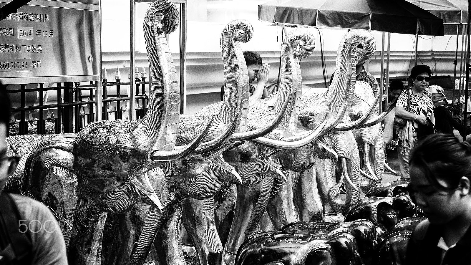 Panasonic Lumix DMC-GF7 sample photo. Erawan temple elephants bangkok photography