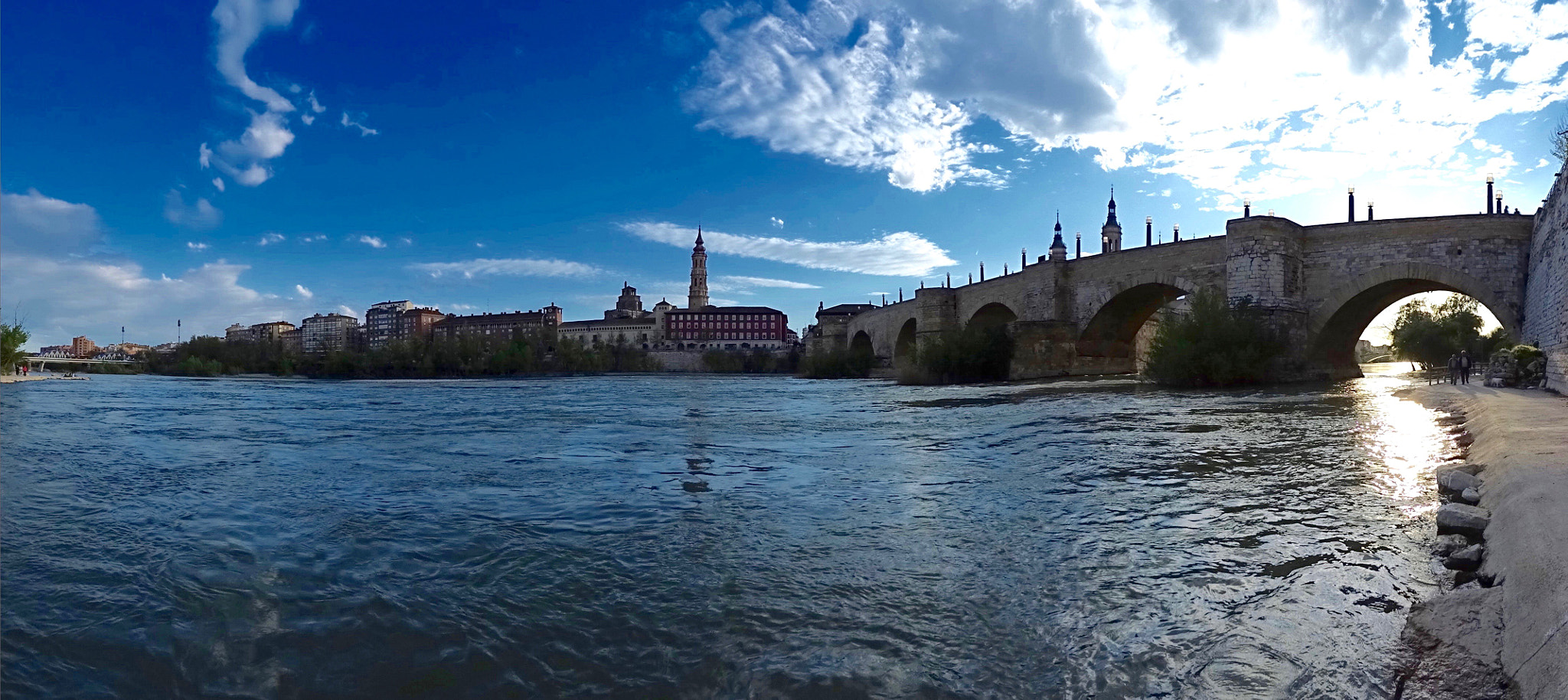 Sony DSC-HX60V + Sony 24-720mm F3.5-6.3 sample photo. Zaragoza -c- photography