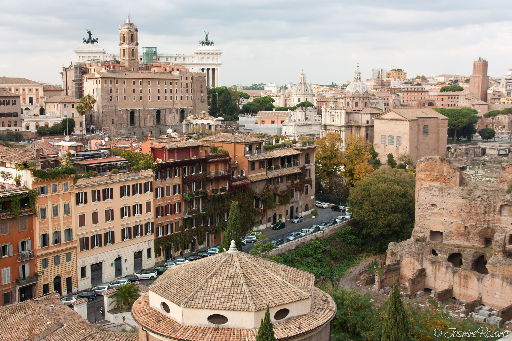 Sigma 17-70mm F2.8-4 DC Macro OS HSM sample photo. Roma photography