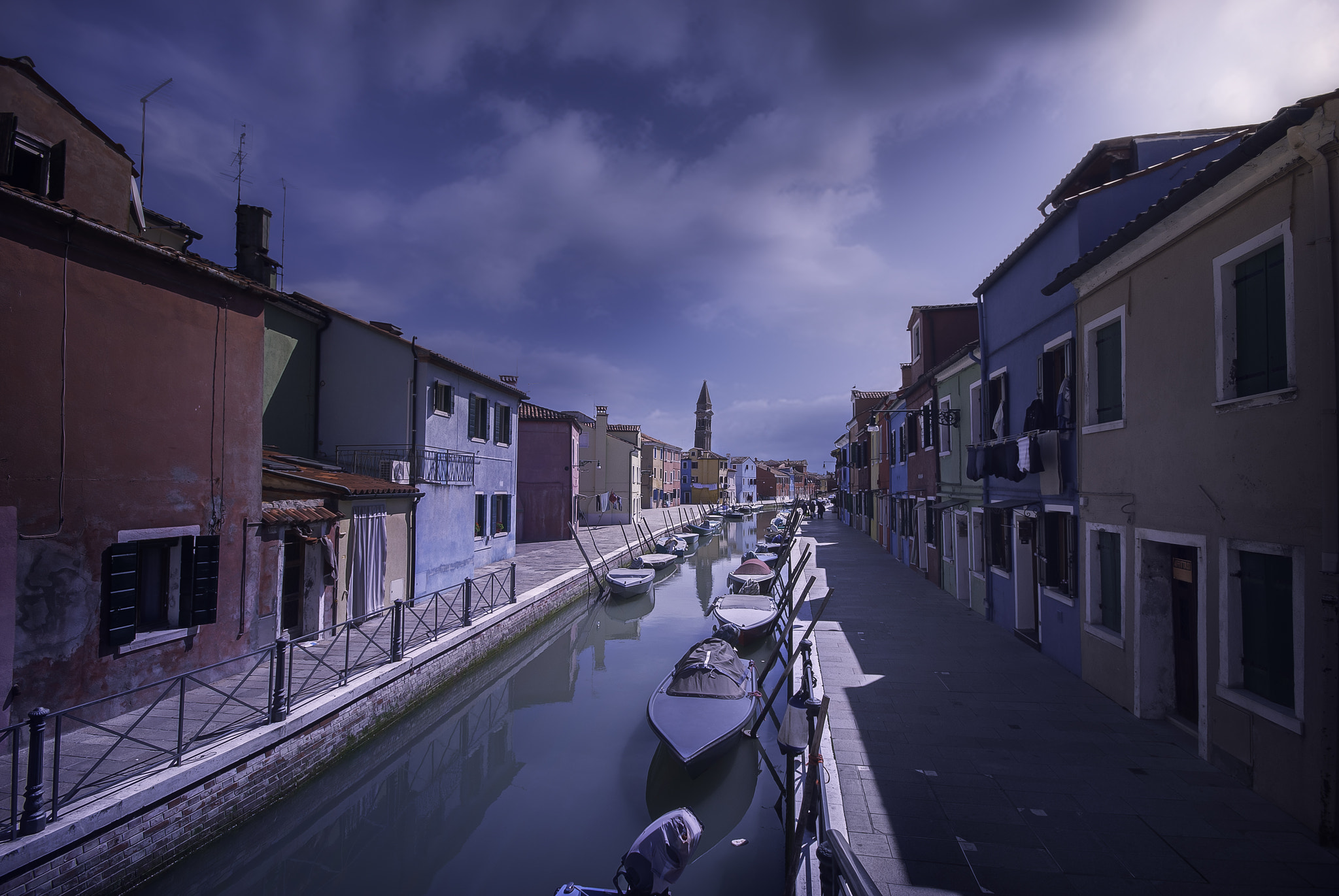 Sigma 10-20mm F4-5.6 EX DC HSM sample photo. Lights and colors of burano photography