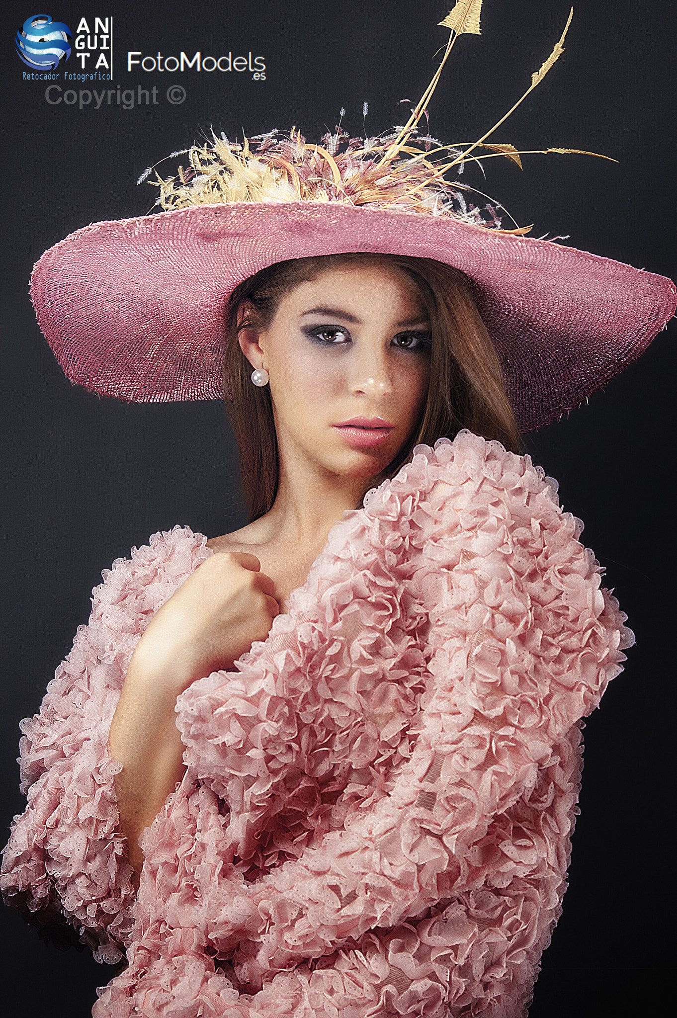 AF Zoom-Nikkor 28-80mm f/3.3-5.6G sample photo. Modelo: andor denisse photography