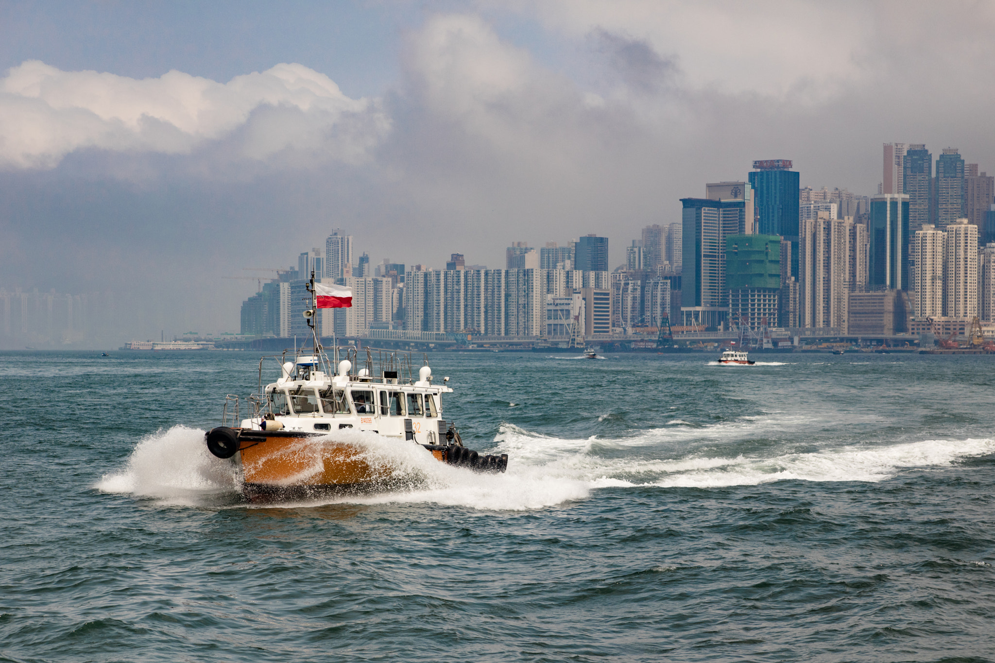 Canon EOS 5DS sample photo. Polish boat in hong kong photography