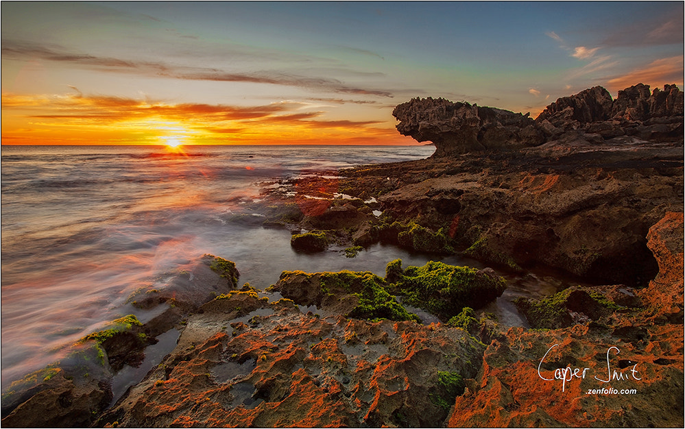 Canon EOS 5D Mark II + Canon EF 16-35mm F2.8L USM sample photo. Mindarie rocks at sunset photography