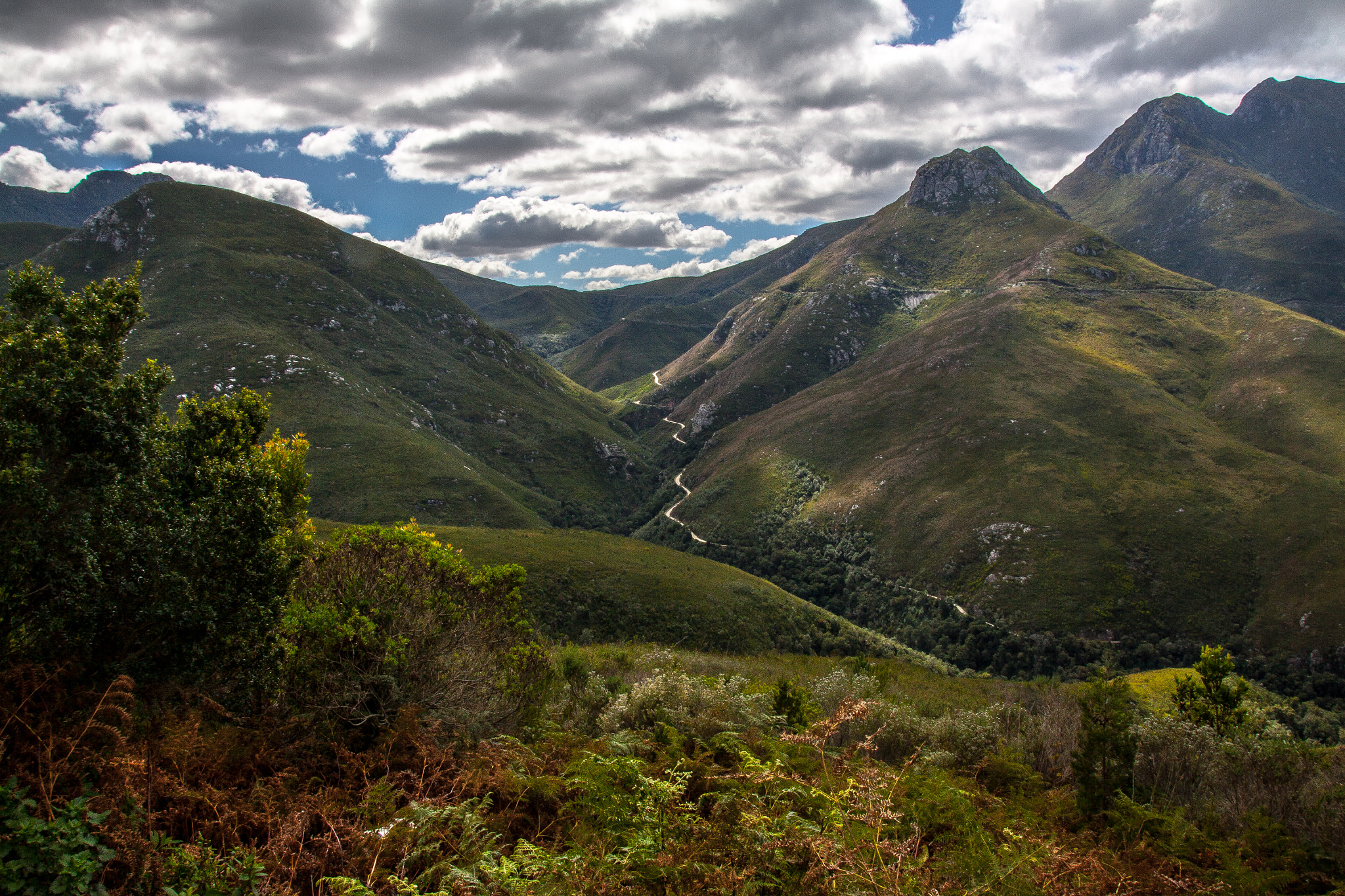 Sigma 18-250mm F3.5-6.3 DC OS HSM sample photo. Mountain path photography
