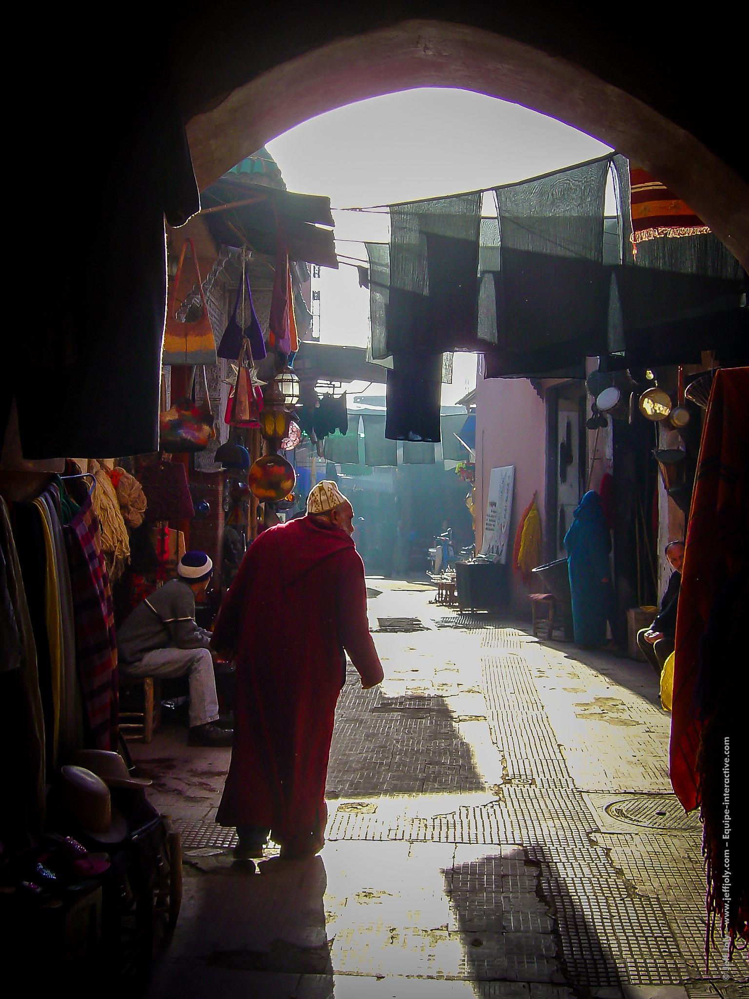 Sony DSC-P10 sample photo. A walk in marrakech photography