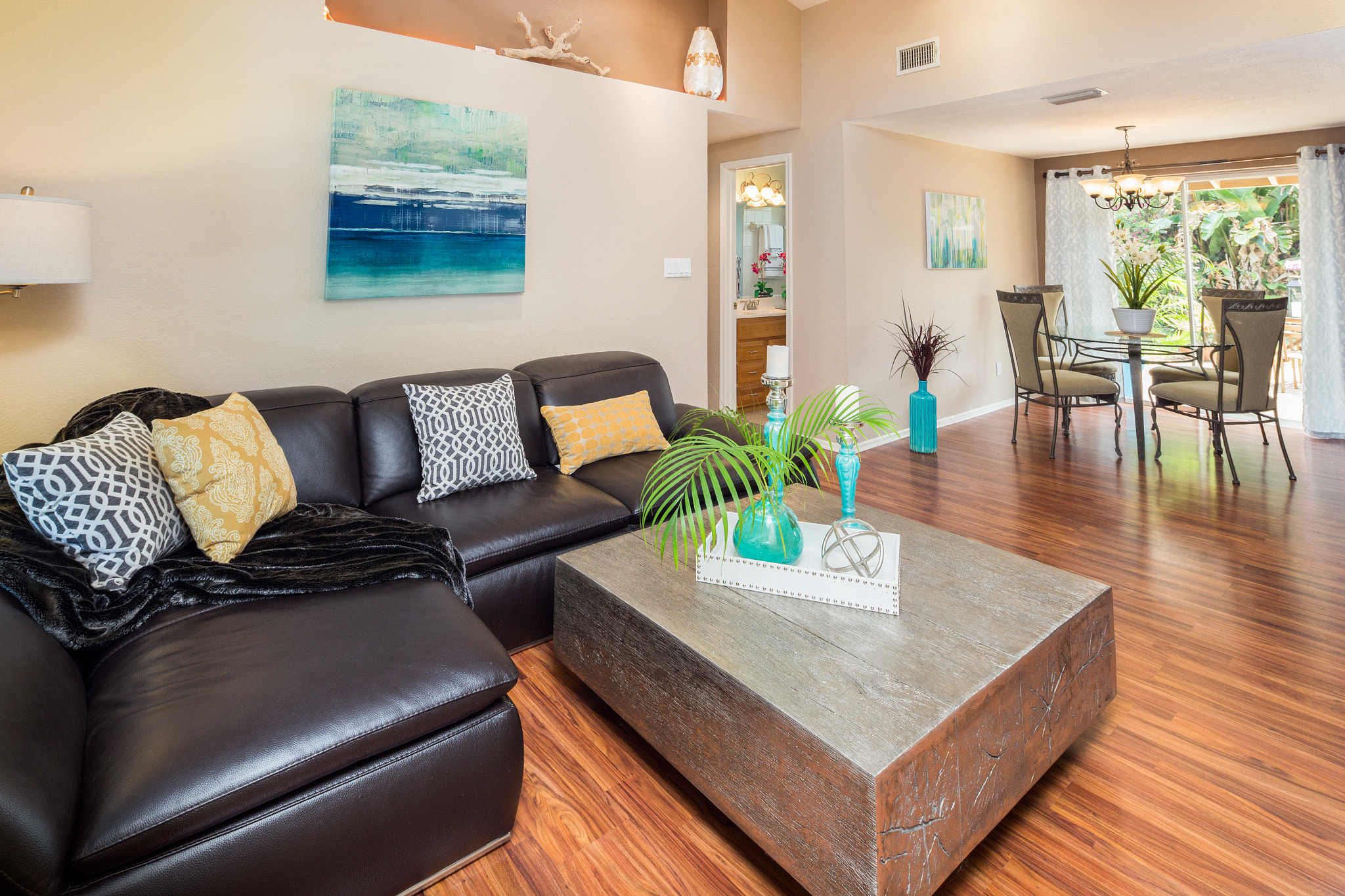 Canon TS-E 17mm F4L Tilt-Shift sample photo. Living room photography