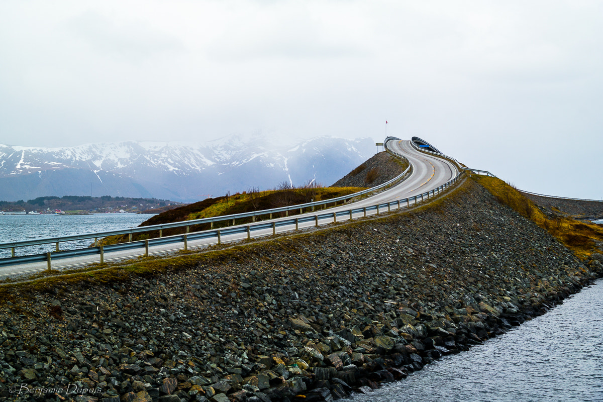 Samsung NX300 + Samsung NX 20-50mm F3.5-5.6 ED sample photo. Bridge - atlantic road in norway photography