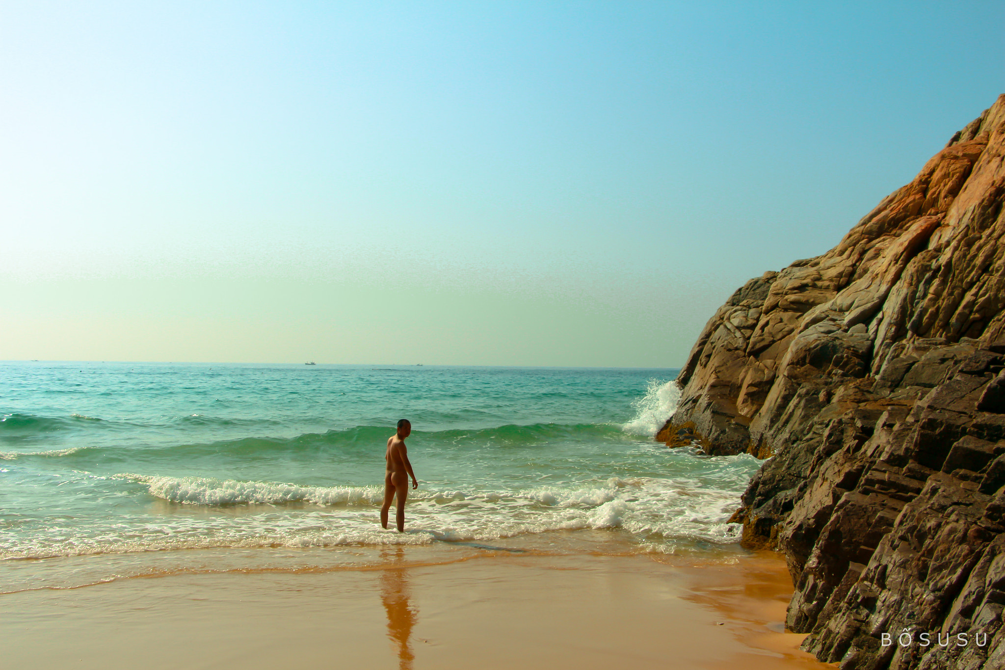 Canon EOS 700D (EOS Rebel T5i / EOS Kiss X7i) sample photo. Nude on beach photography