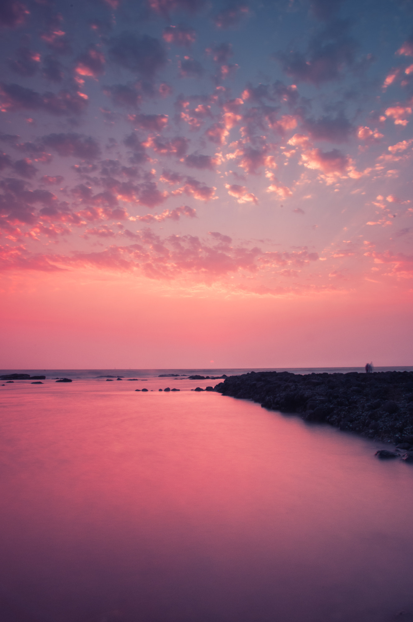 Nikon D300 + Nikon AF-S Nikkor 17-35mm F2.8D ED-IF sample photo. Sunset | bandra bandstand photography