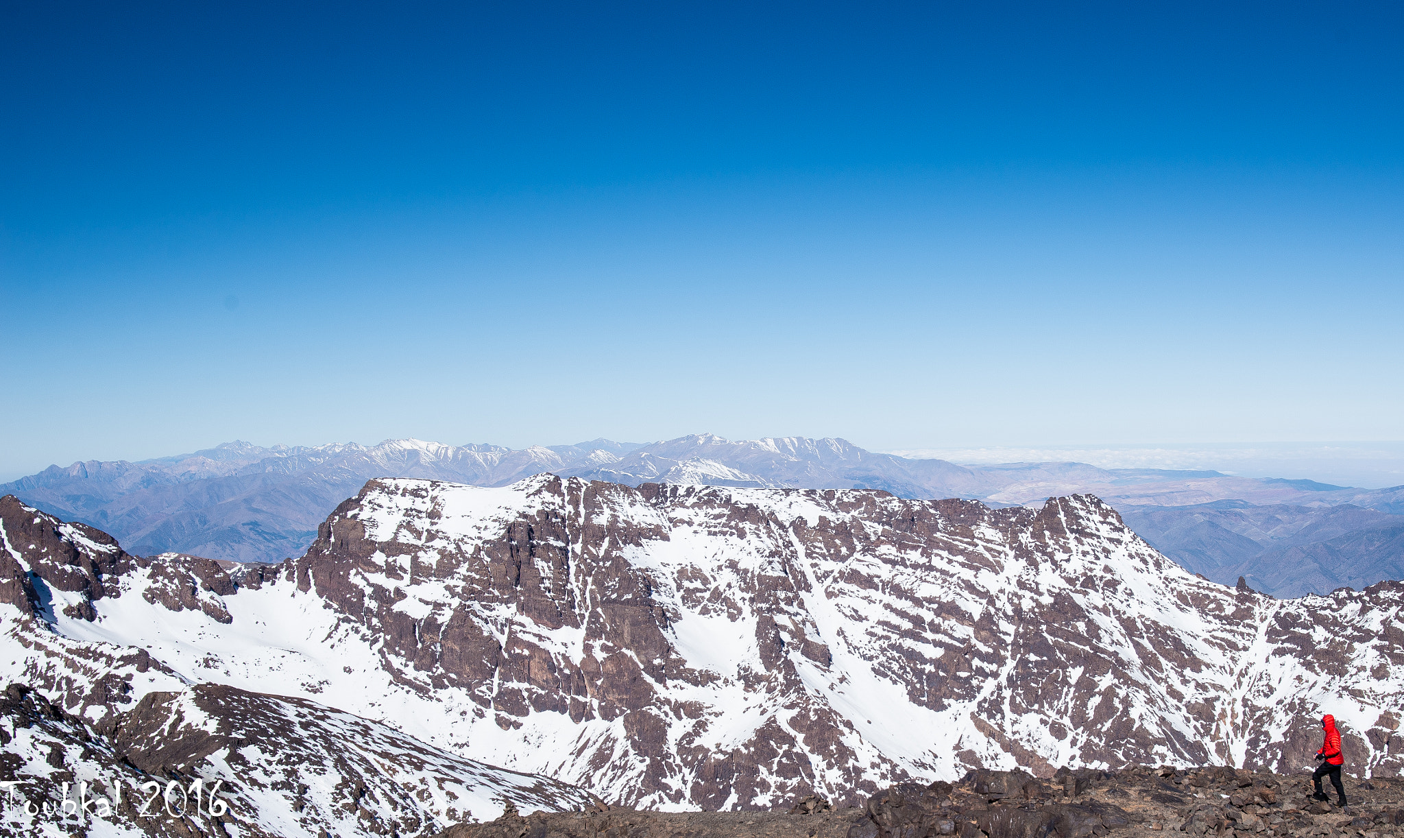 Nikon D610 + Sigma 17-35mm F2.8-4 EX DG  Aspherical HSM sample photo. Toubkal summit in morocco photography