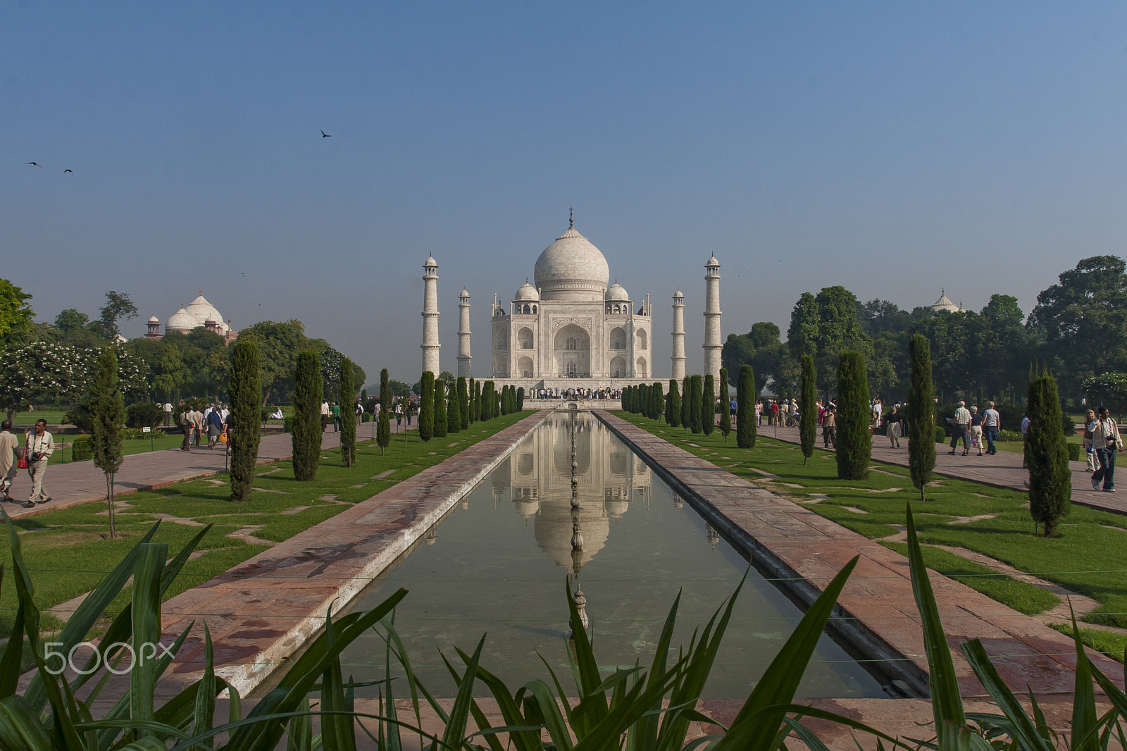 Canon EOS 30D + Canon EF 17-40mm F4L USM sample photo. Taj mahal, agra photography