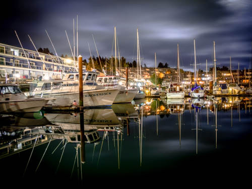 Panasonic Lumix DMC-GX8 sample photo. 11pm at the docks in newport oregon. photography