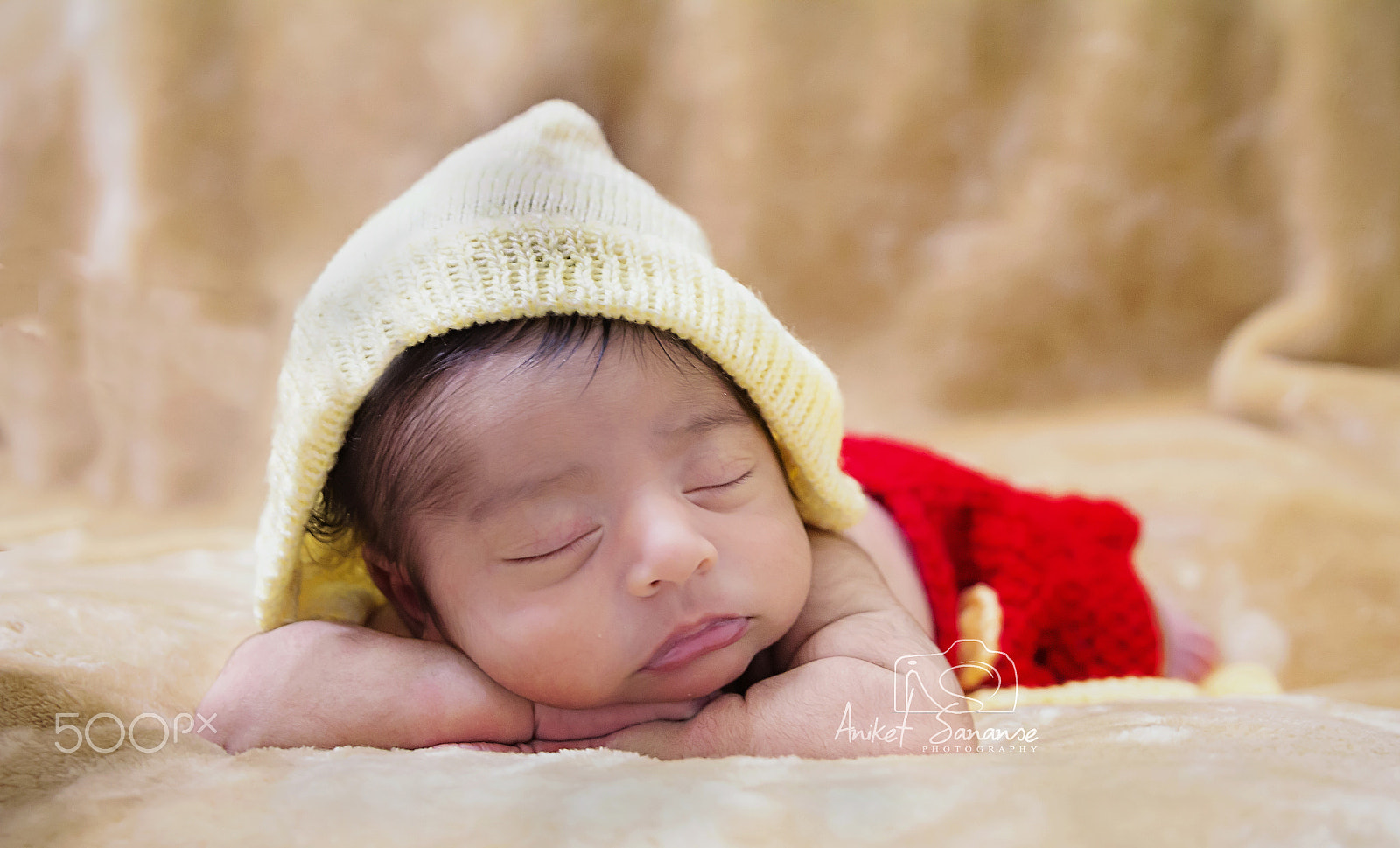 Canon EF 24-70mm F2.8L II USM sample photo. Baby.jpg photography
