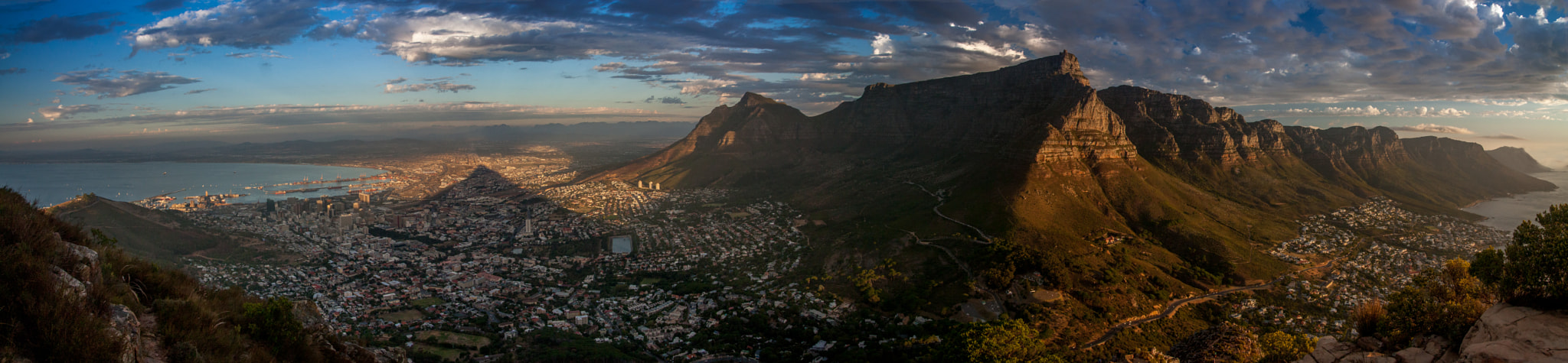 Canon EOS 450D (EOS Rebel XSi / EOS Kiss X2) sample photo. Capetown pano photography