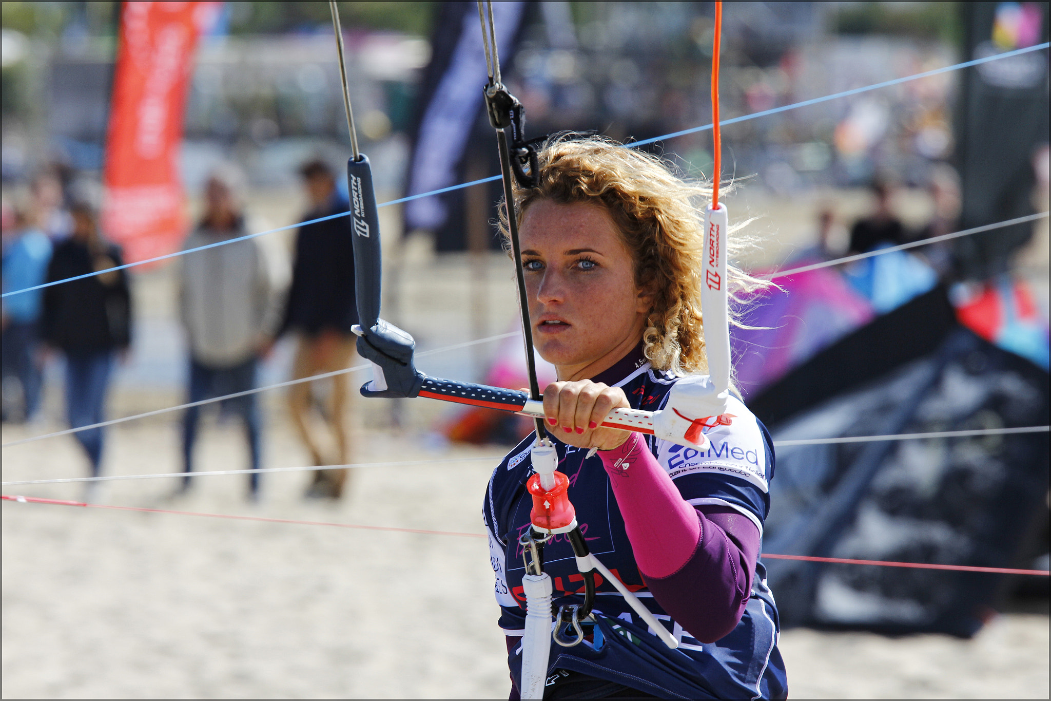 Canon EF 70-200mm F4L IS USM sample photo. Kite photography