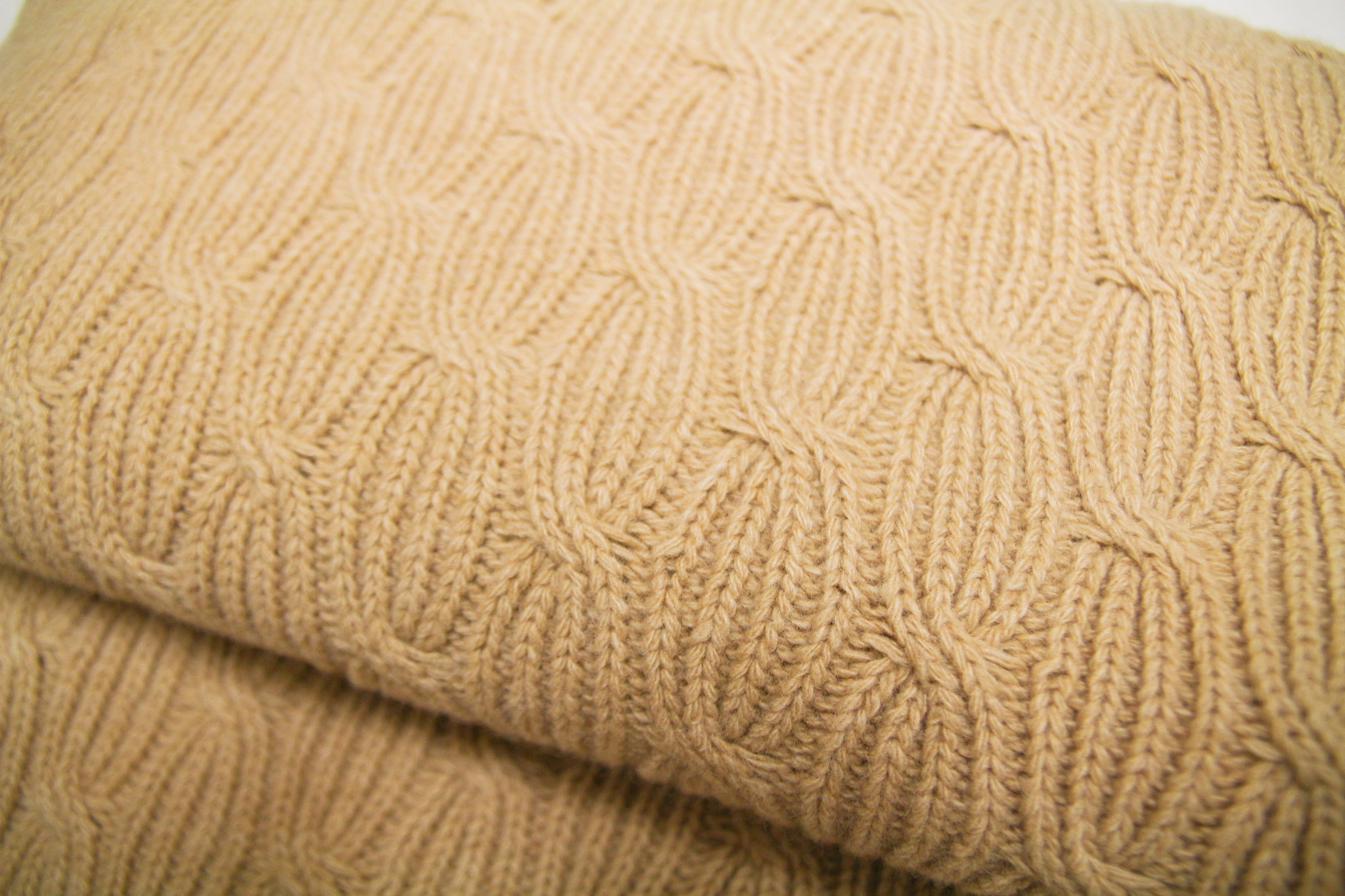 Sigma 17-70mm F2.8-4 DC Macro OS HSM sample photo. Product photography | plumesilk photography