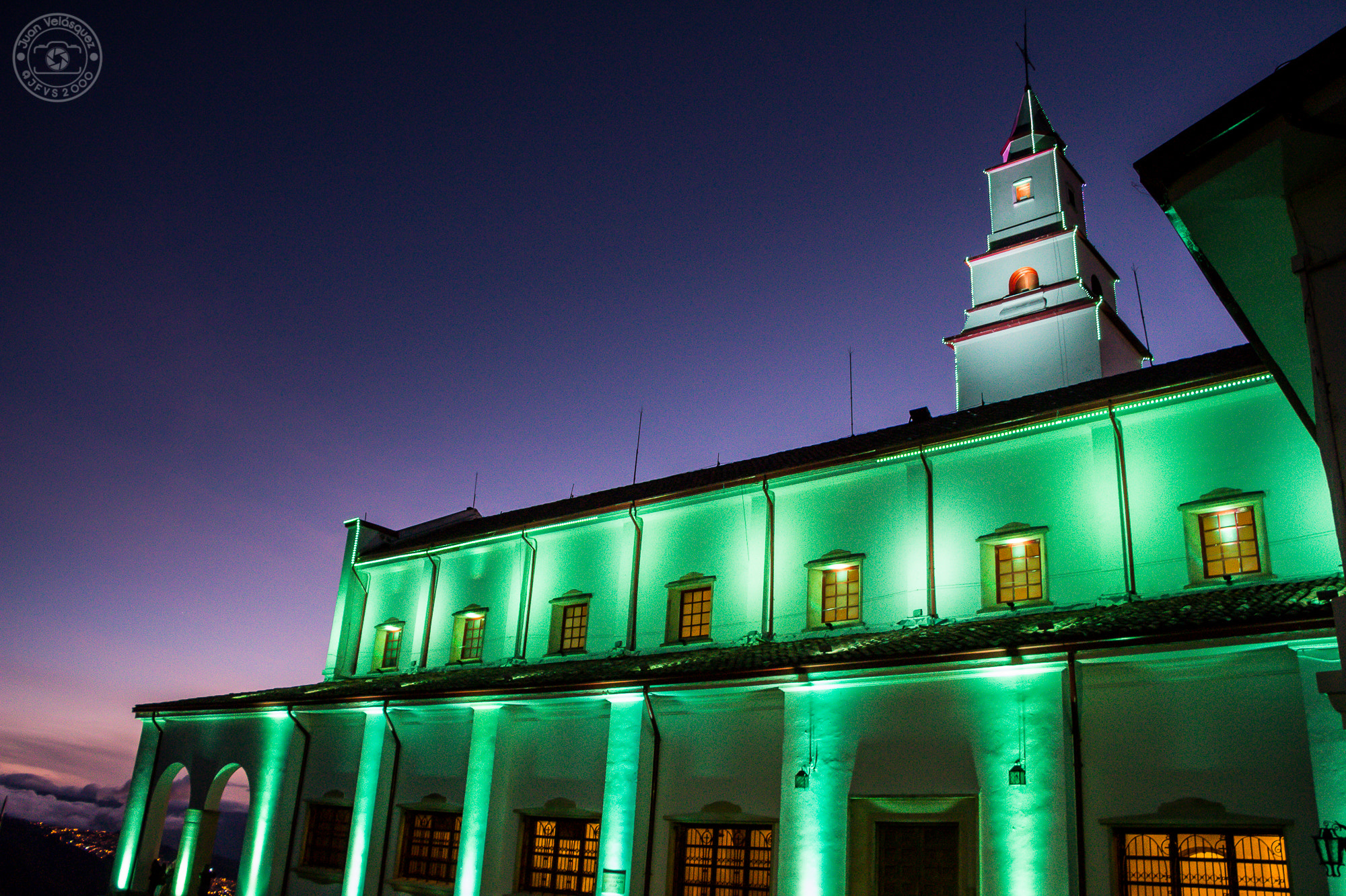 Canon EF-S 18-135mm F3.5-5.6 IS STM sample photo. Iglesia de monserrate photography