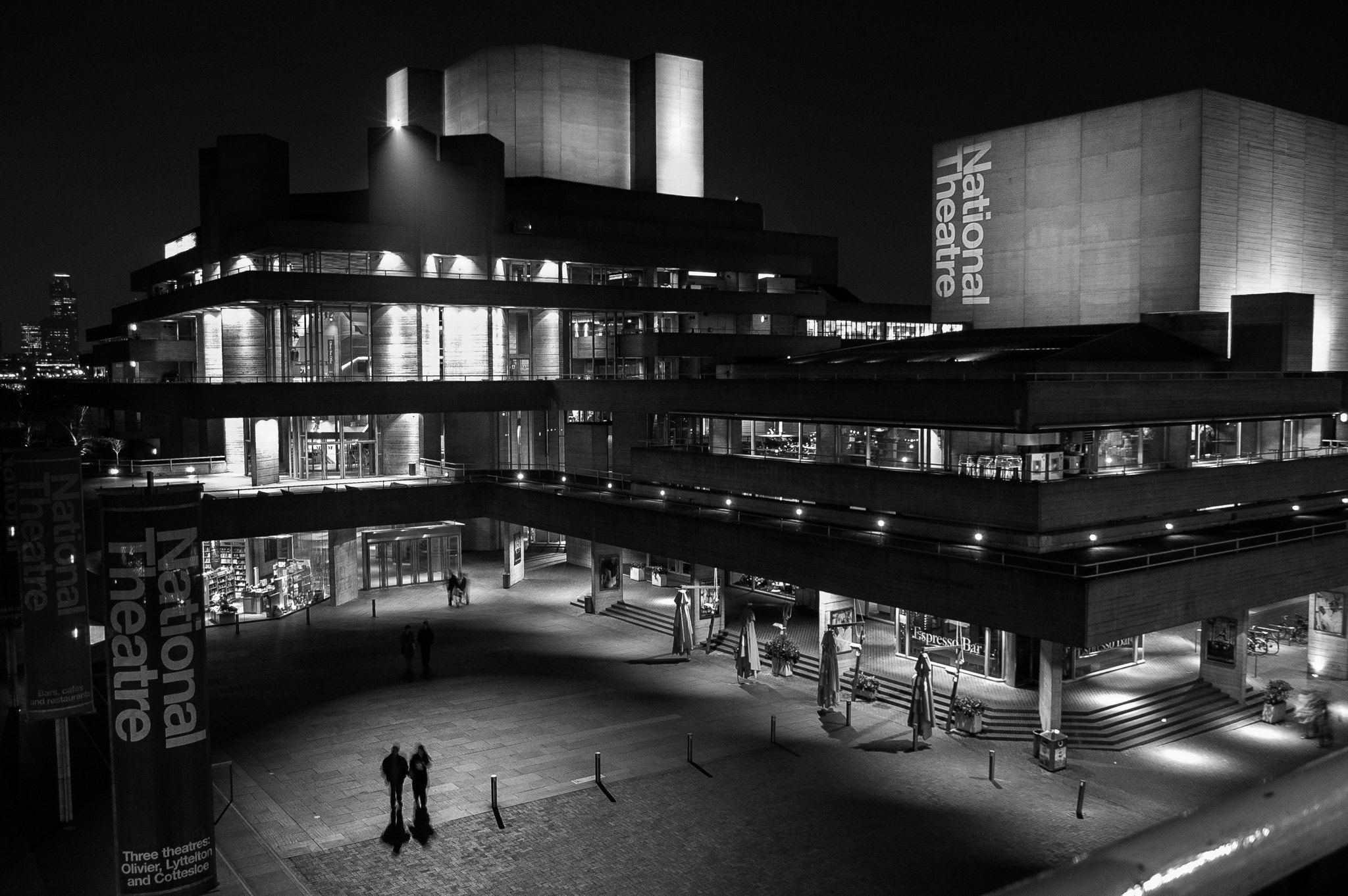 Nikon D70 sample photo. National theatre photography