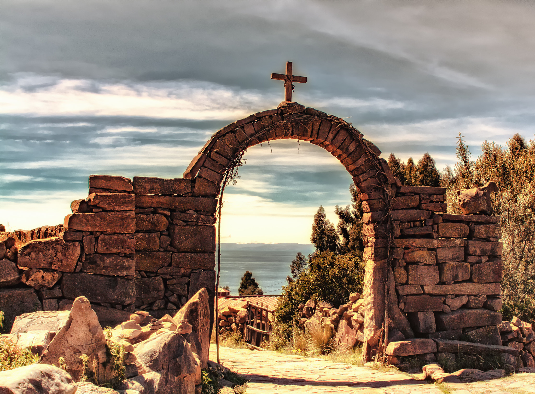 Canon EF 28-105mm f/3.5-4.5 USM sample photo. Titicaca photography
