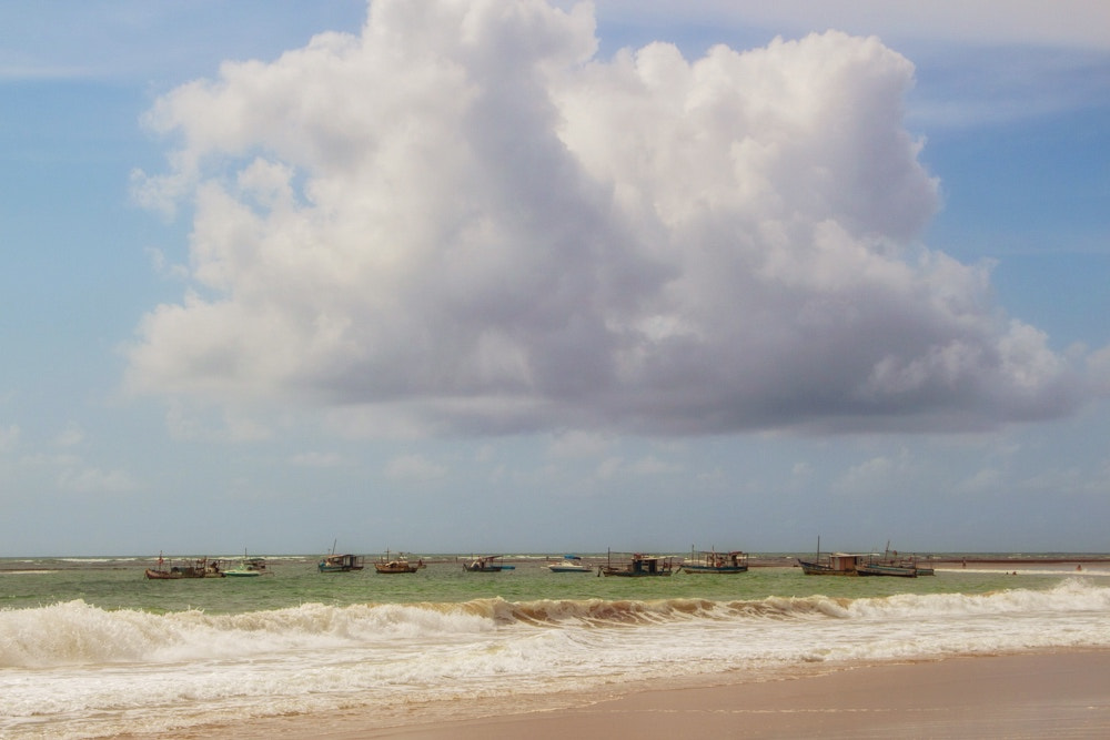 Canon EF-S 18-135mm F3.5-5.6 IS STM sample photo. Sky, sea...and someone to love! photography