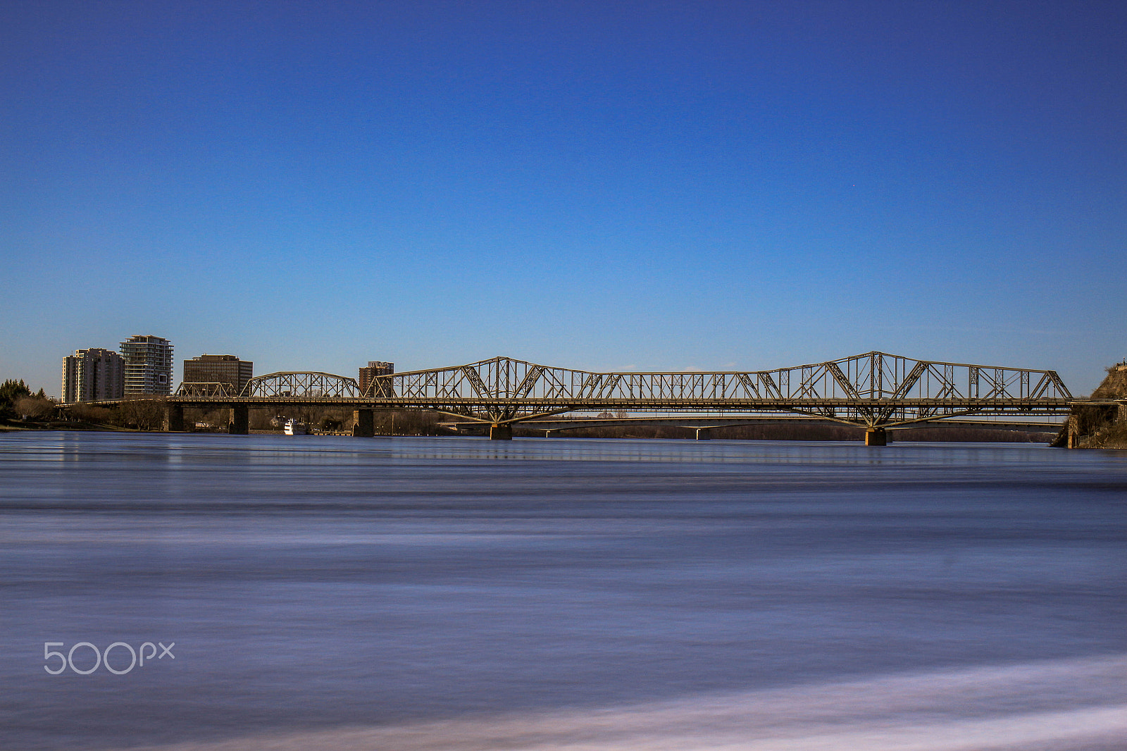 Canon EF 24-70mm F4L IS USM sample photo. Alexandra bridge photography