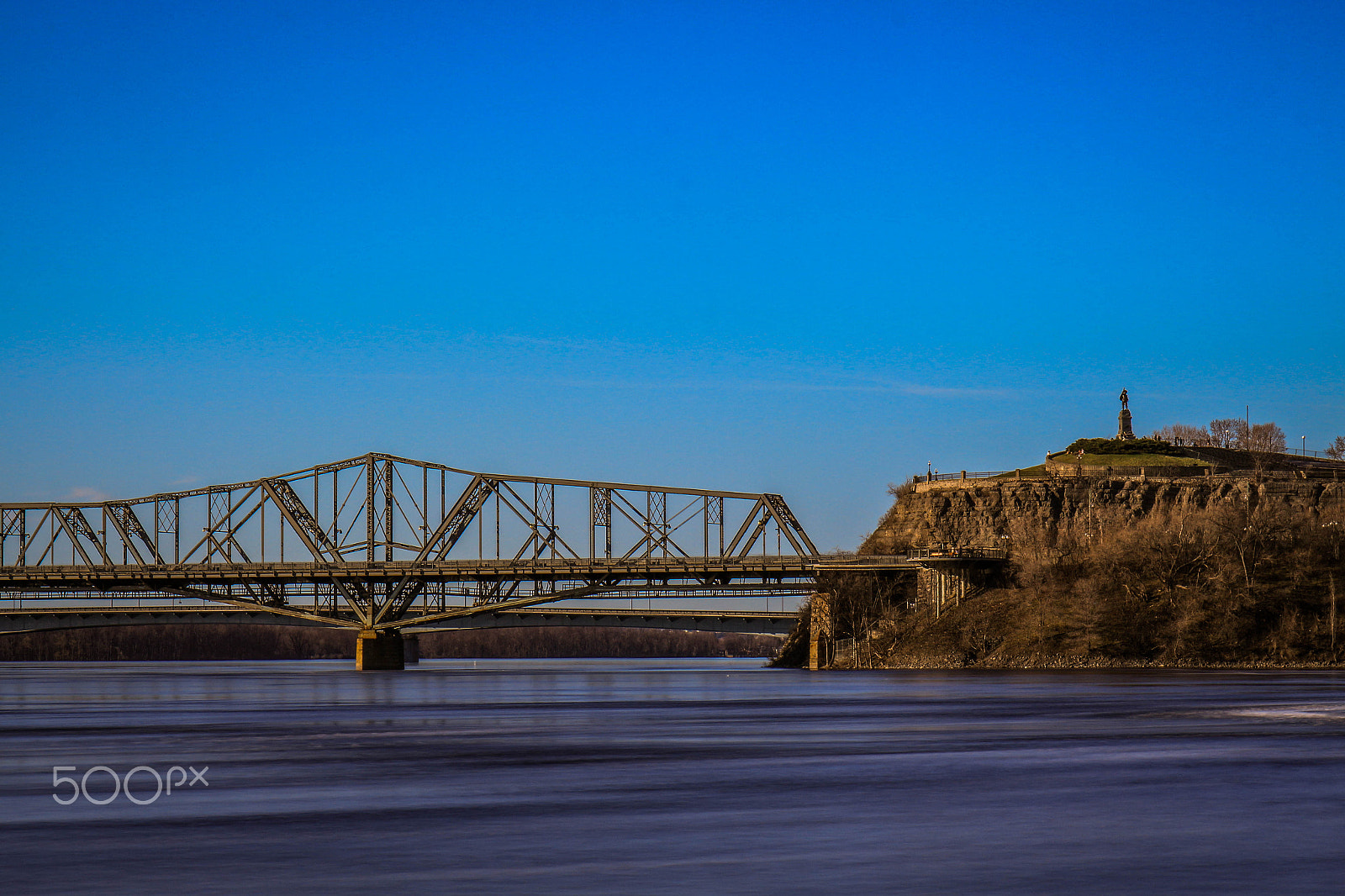 Canon EF 24-70mm F4L IS USM sample photo. Alexandra bridge with champlain photography
