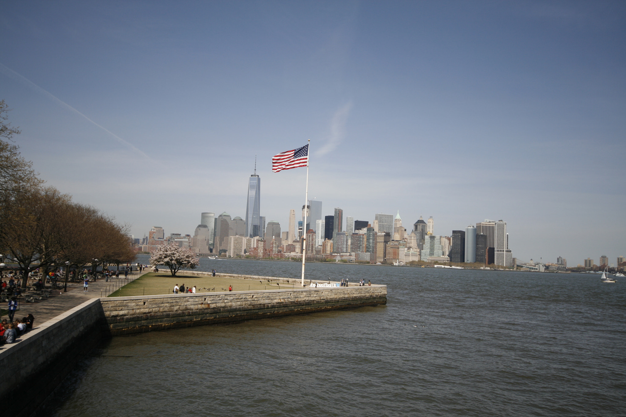 Canon EOS 400D (EOS Digital Rebel XTi / EOS Kiss Digital X) sample photo. Ellis island photography