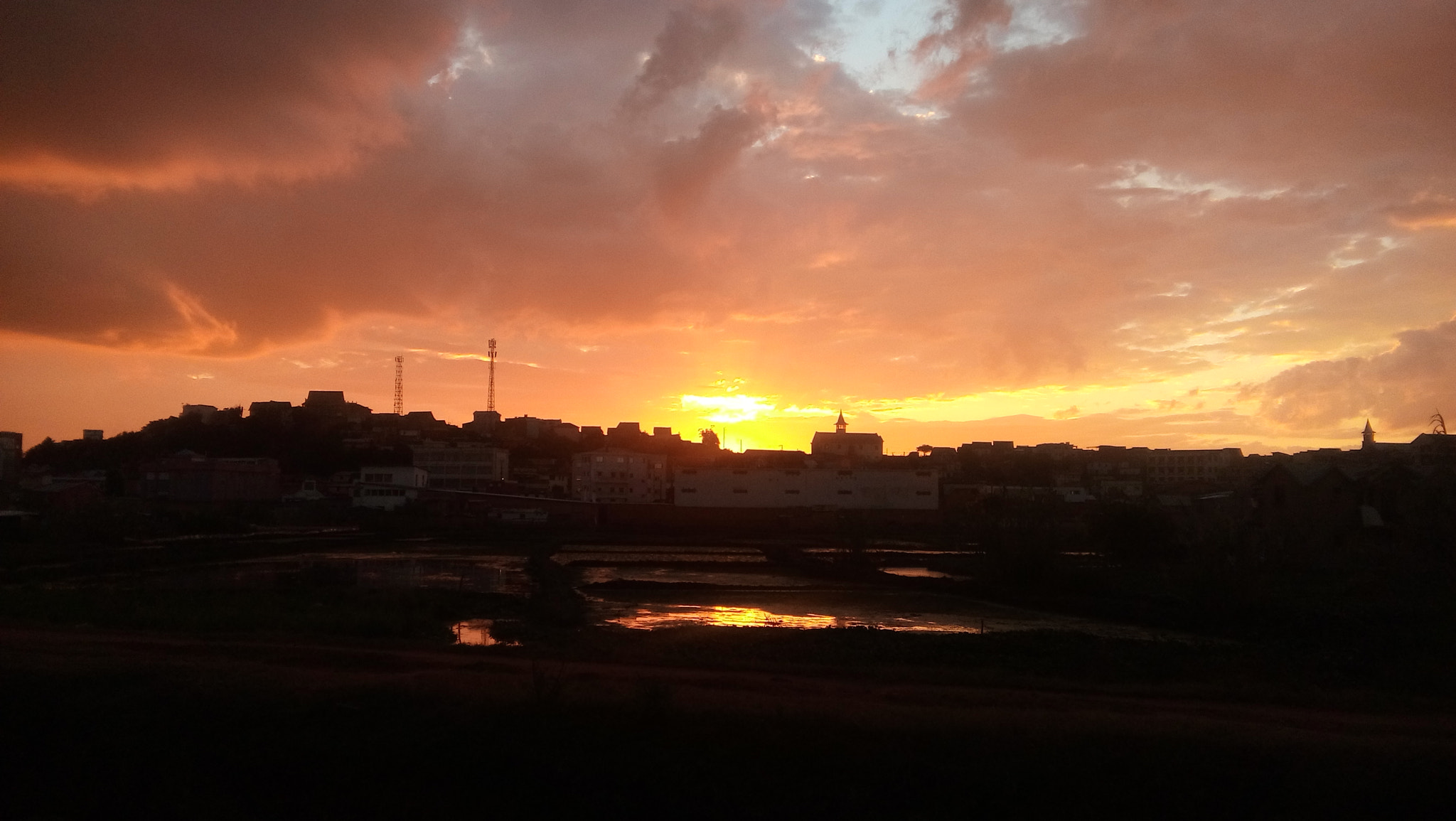LG L Bello sample photo. Fire on sky photography