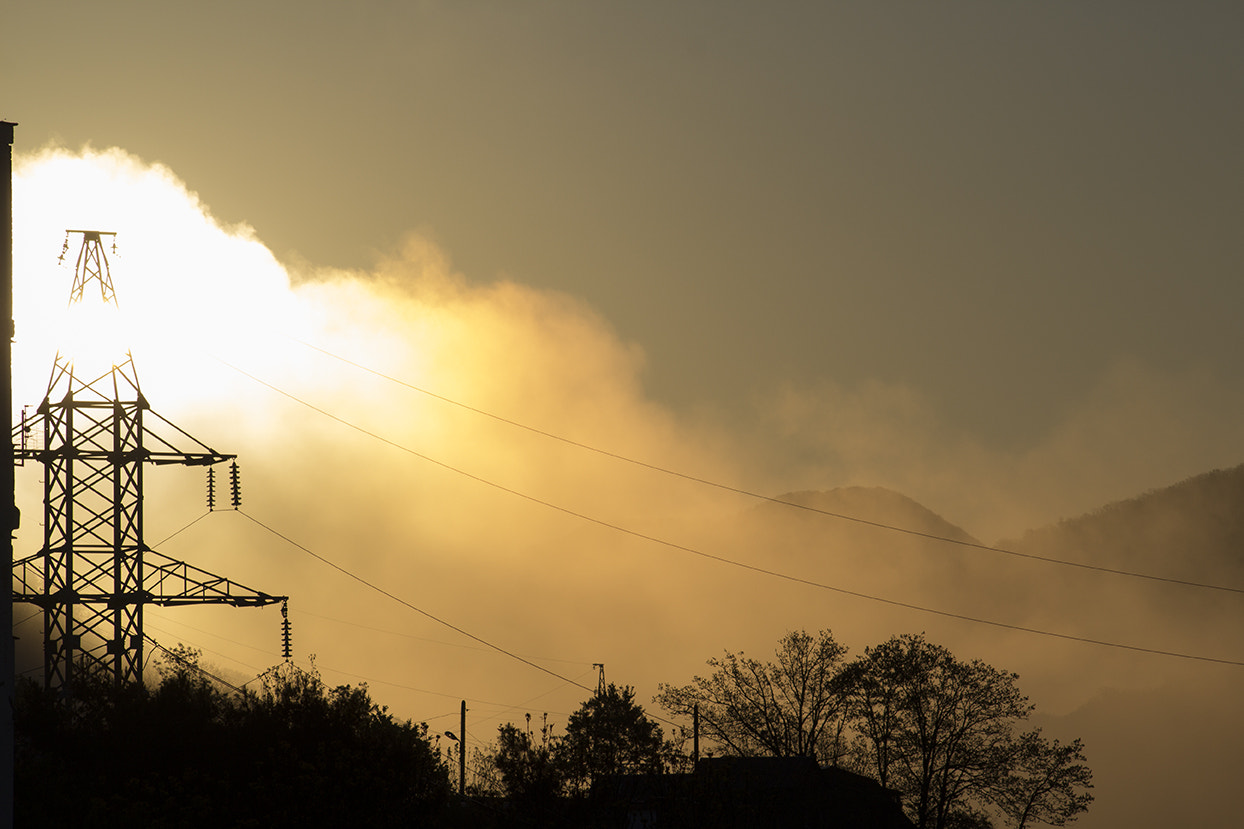 Sigma 70-300mm F4-5.6 APO DG Macro sample photo. Sunrise photography