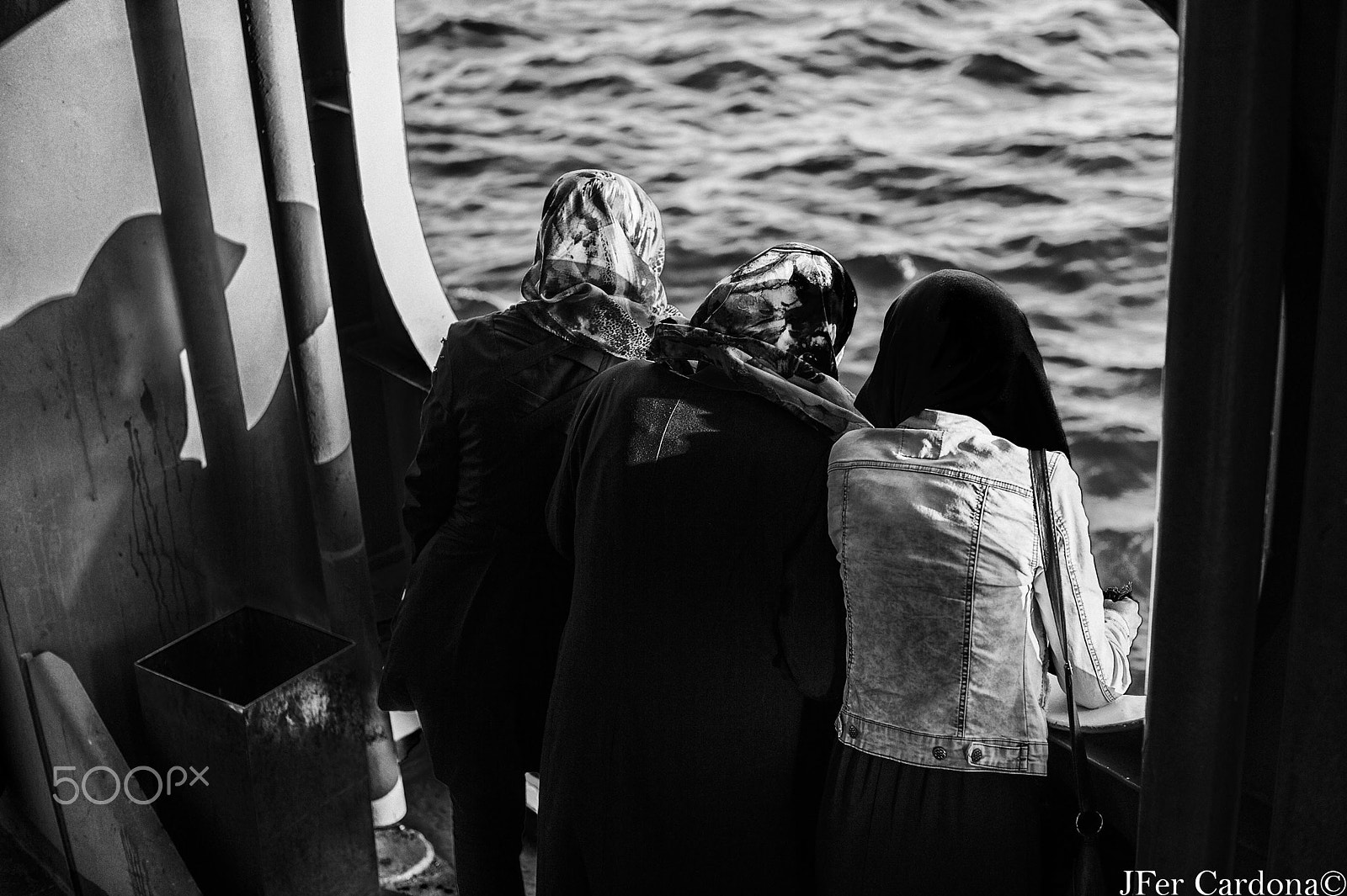 Nikon Df + Nikon AF-S Nikkor 50mm F1.4G sample photo. Ferry to Çanakkale photography