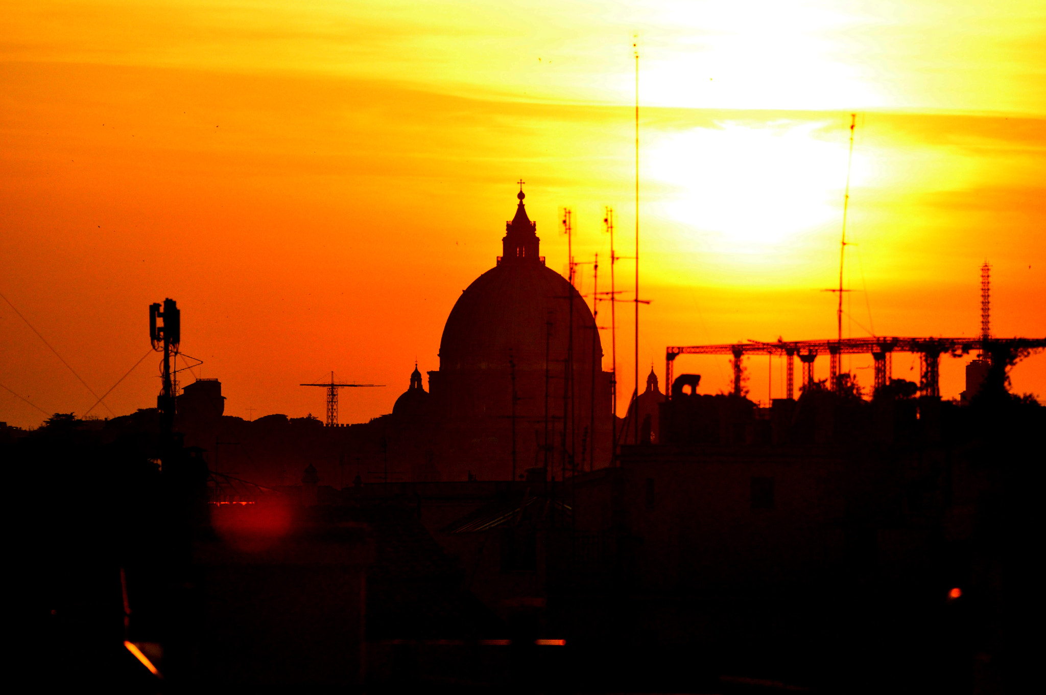 Nikon D90 + Sigma 70-200mm F2.8 EX DG OS HSM sample photo. Sunset in vatican photography
