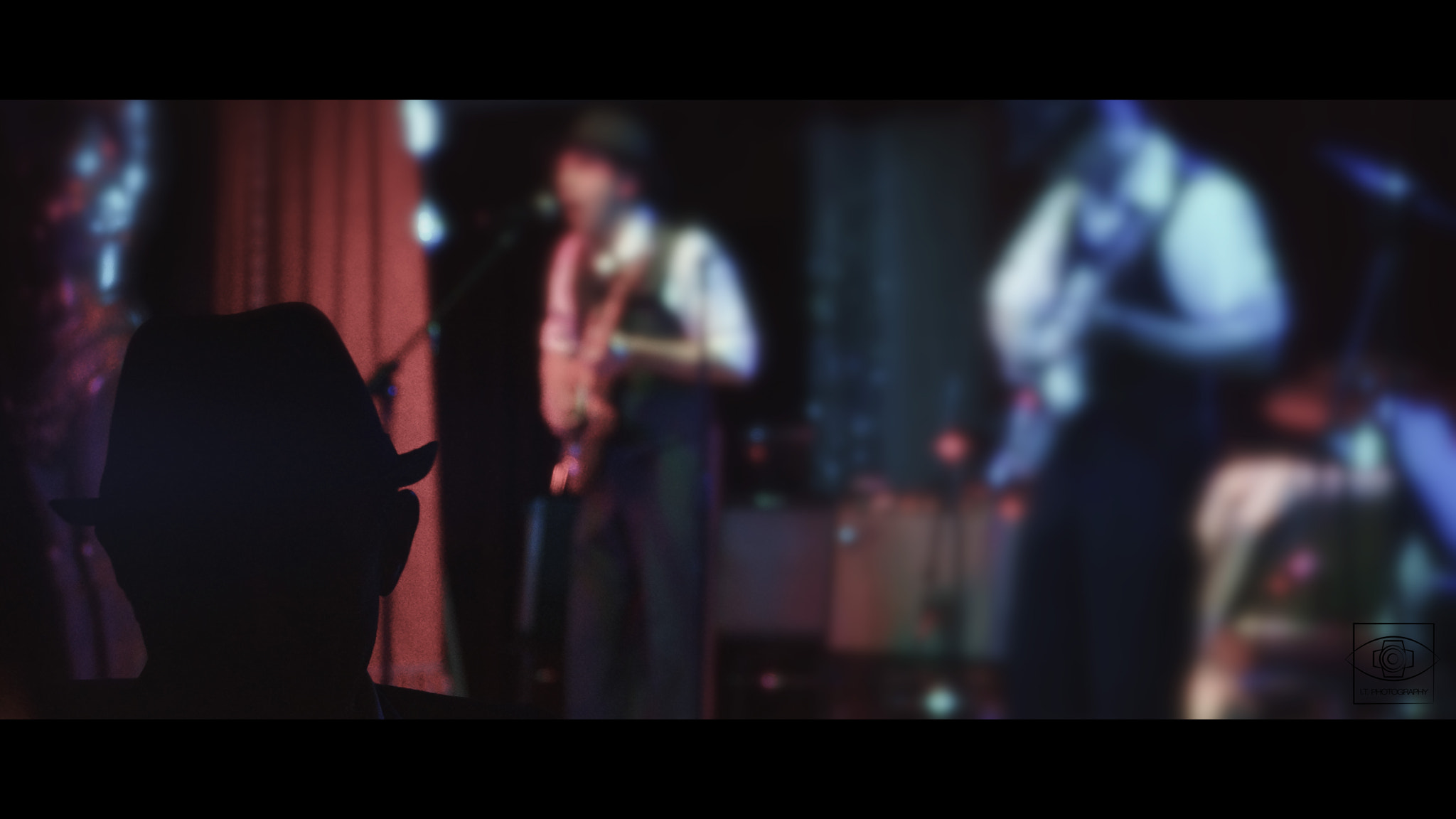 Sony SLT-A77 sample photo. We like jazz photography