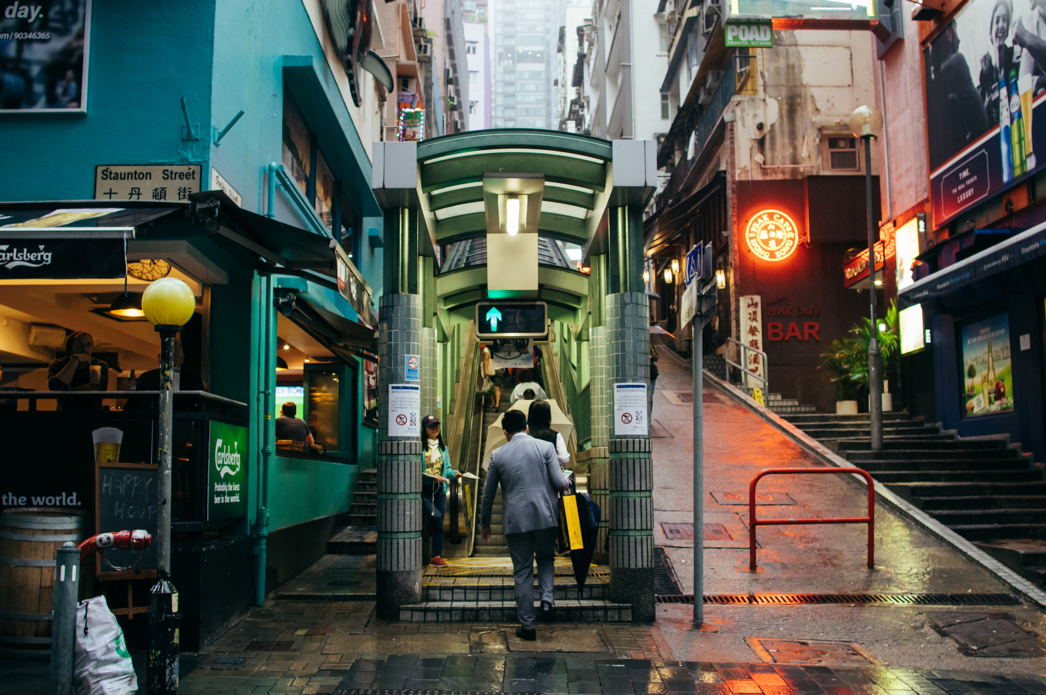 smc PENTAX-FA* 24mm F2 AL[IF] sample photo. Hong kong noir photography