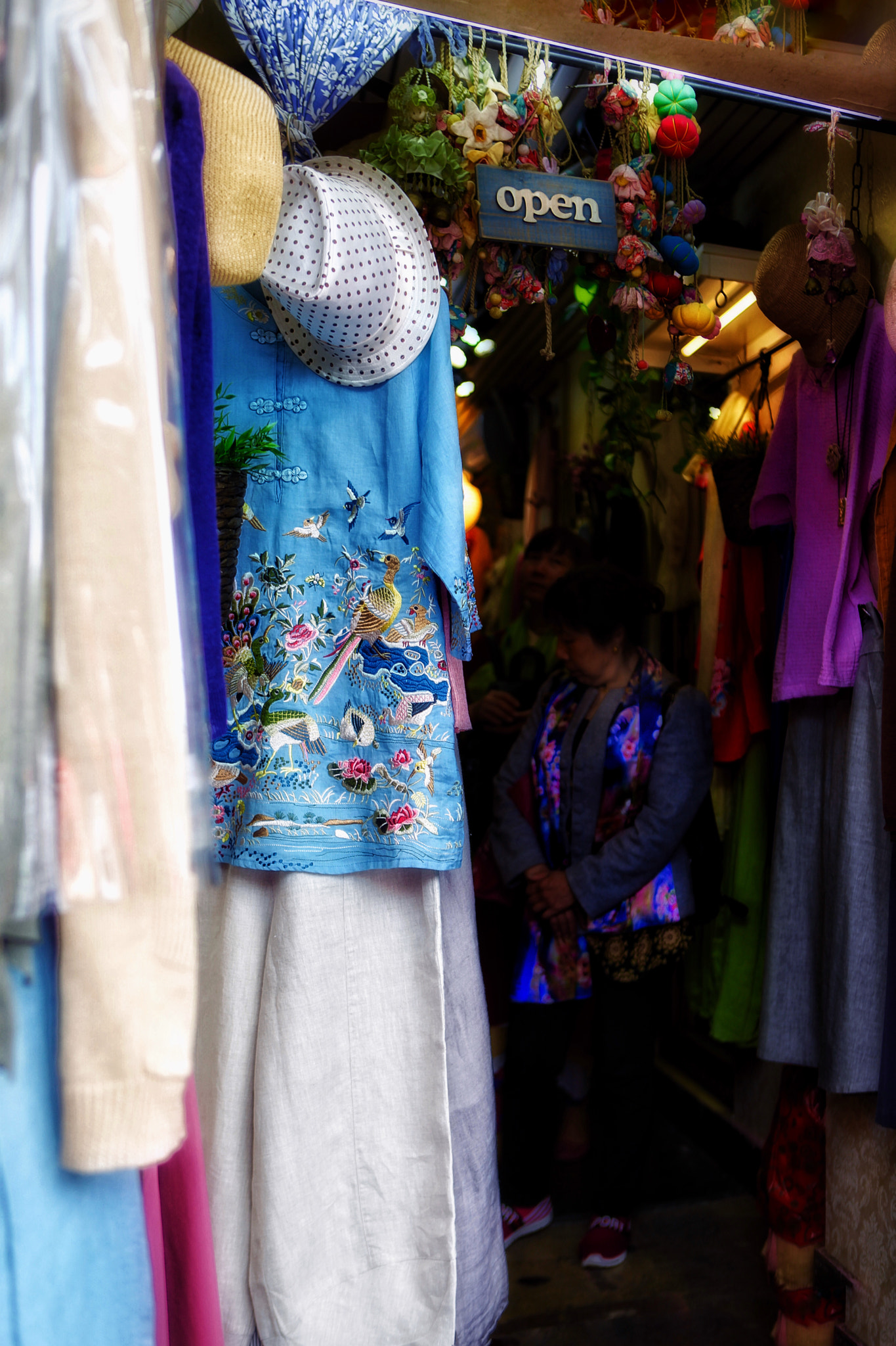 Canon EF 24-70mm F2.8L USM sample photo. Clothes store photography