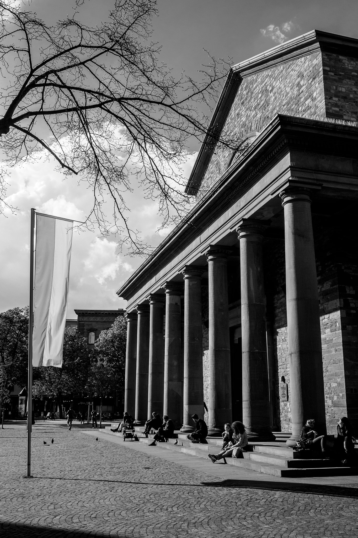 Olympus OM-D E-M10 + Olympus M.Zuiko Digital 17mm F1.8 sample photo. Catholic church of st. stephen in karlsruhe photography