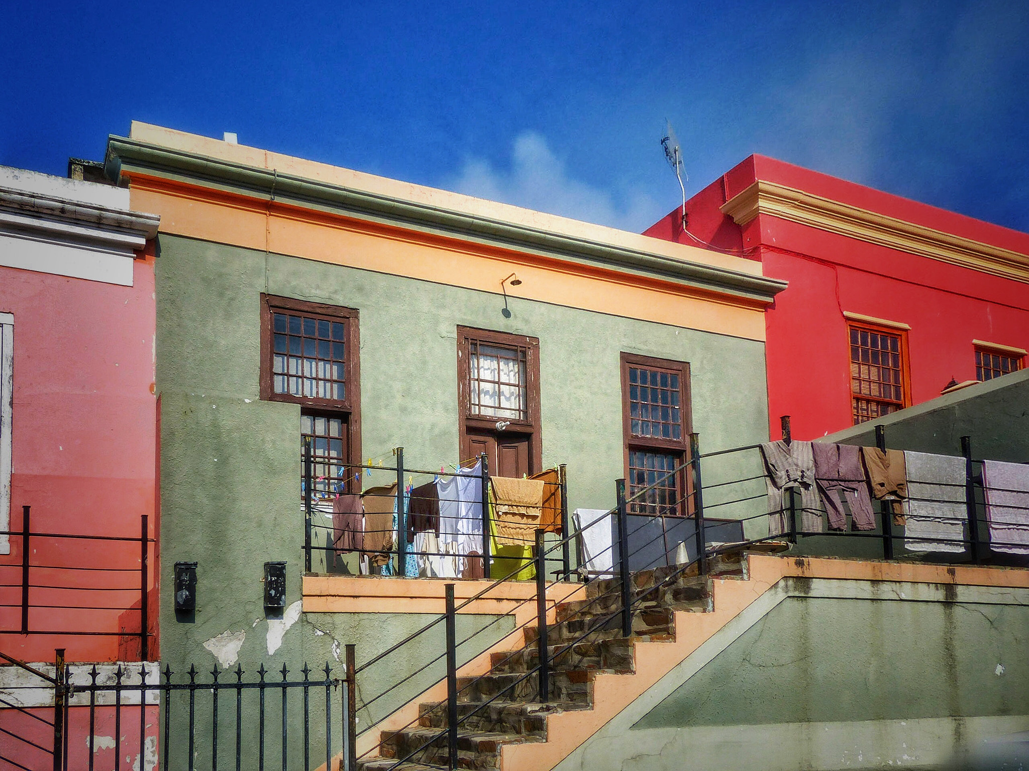Leica V-Lux 4 sample photo. Malay quarter (bo-kaap maly) in capetown, south africa photography
