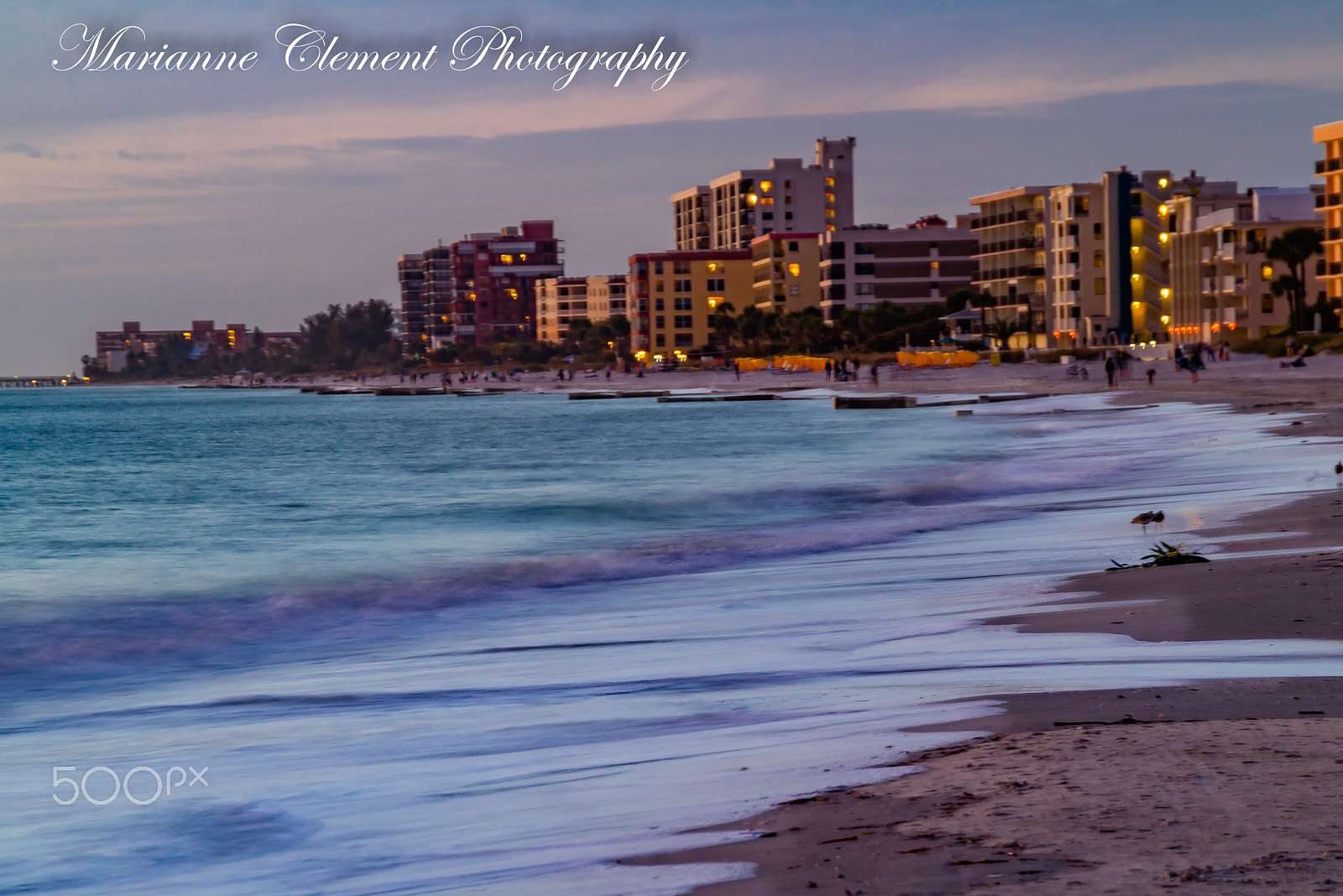 Canon EOS 1200D (EOS Rebel T5 / EOS Kiss X70 / EOS Hi) sample photo. The blue hour at madeira beach photography