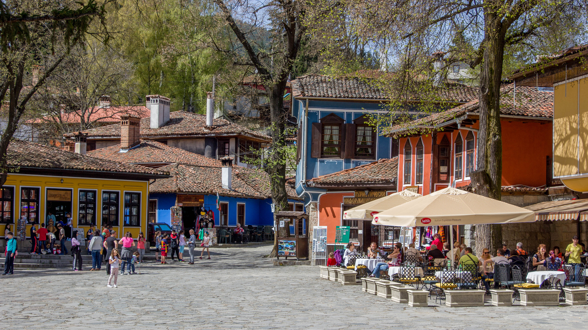 Canon EF-S 18-135mm F3.5-5.6 IS STM sample photo. Koprivshtitsa photography