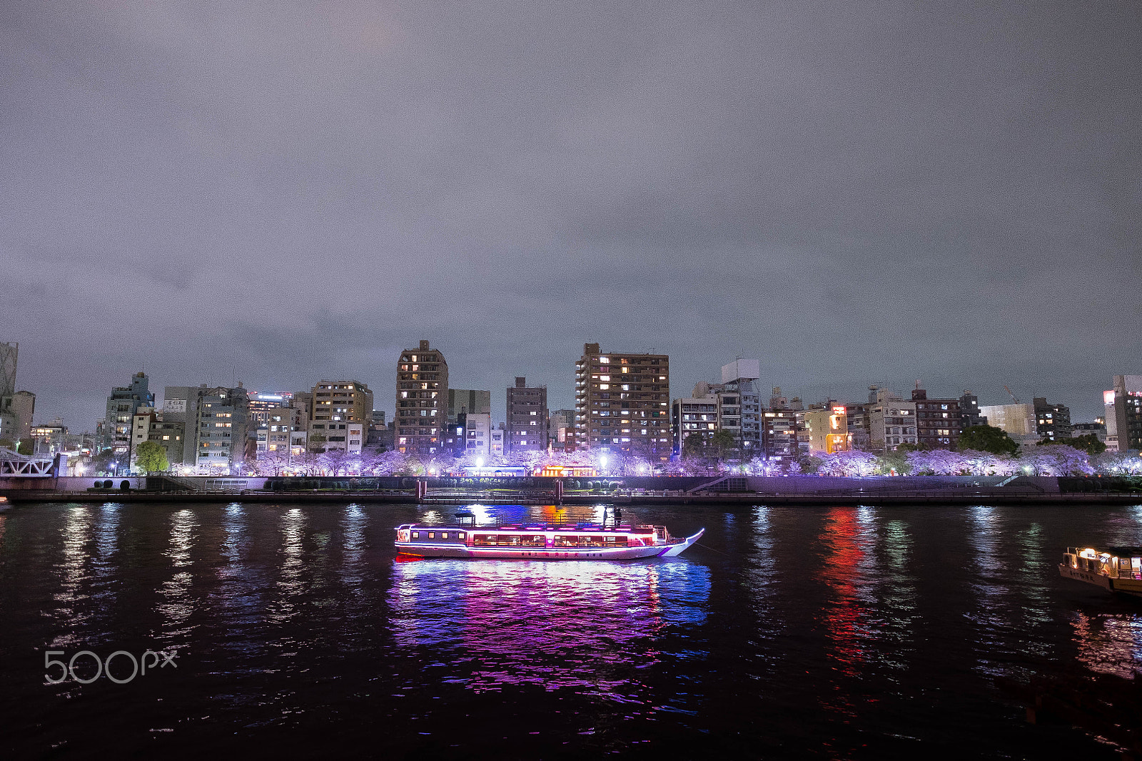 Fujifilm X-M1 + Fujifilm XF 14mm F2.8 R sample photo. Sumida river photography