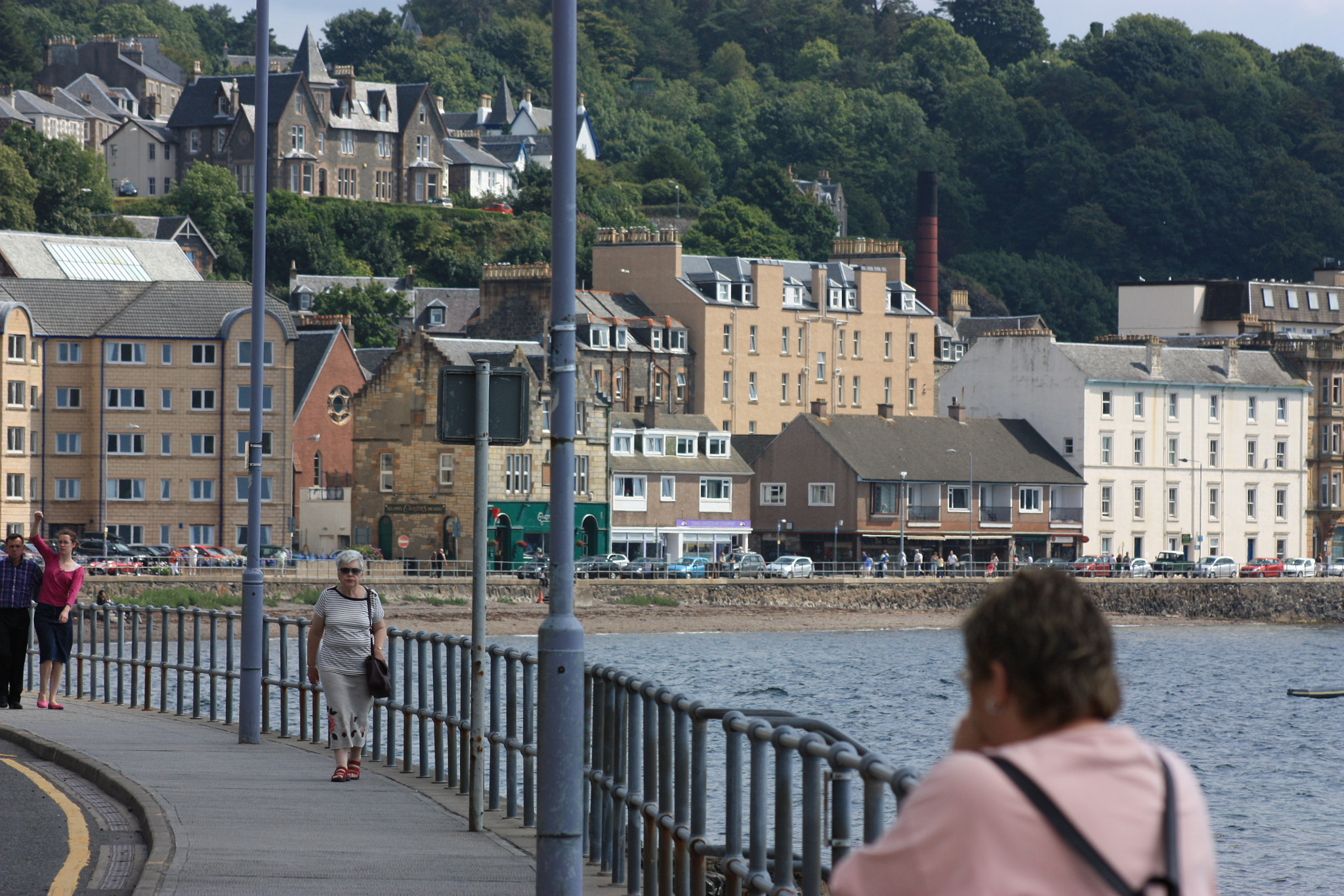 Canon EF 75-300mm f/4-5.6 USM sample photo. Beautiful city of oban (5) photography