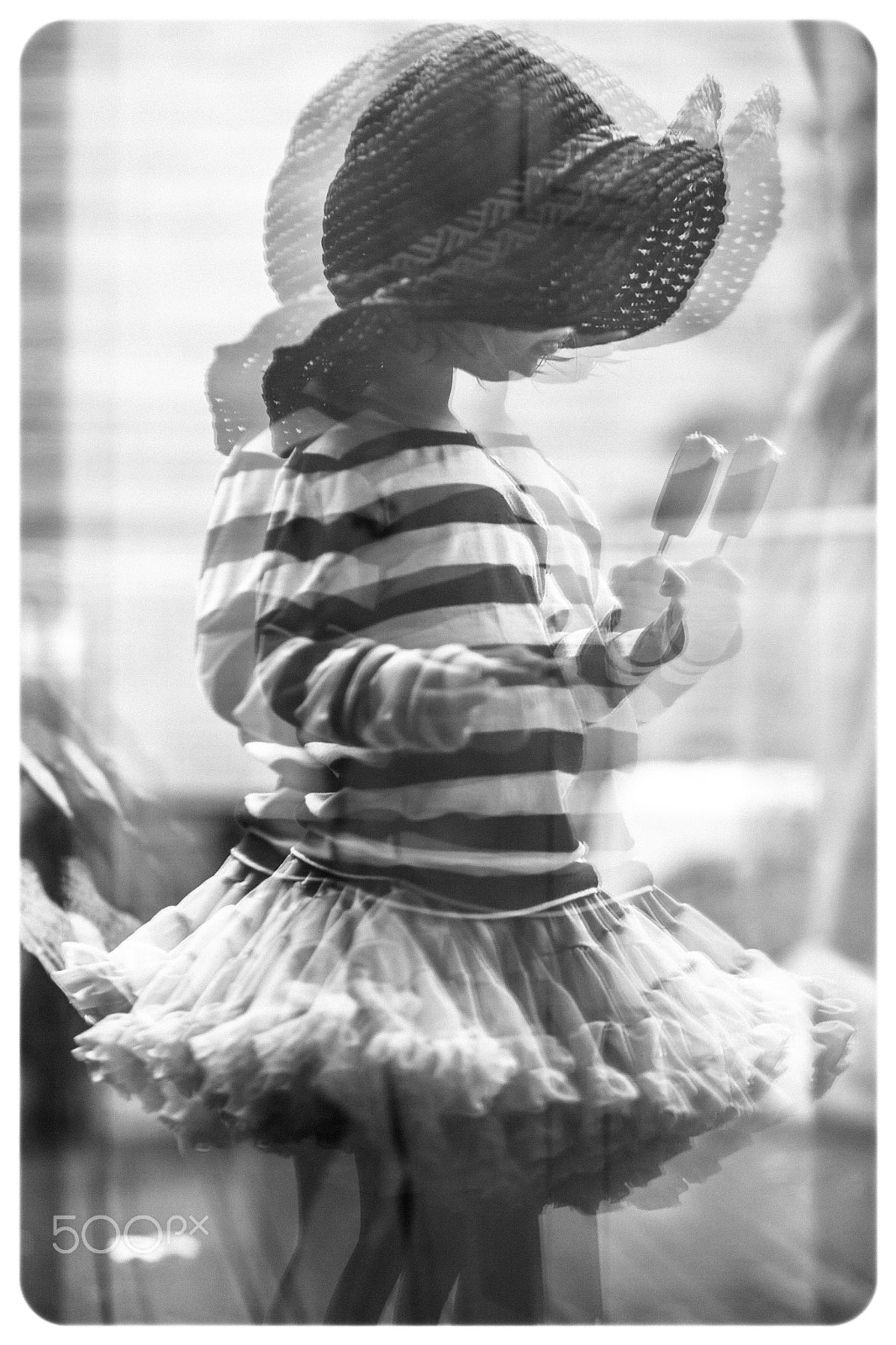Canon EF 100mm F2.0 USM sample photo. Jogi+lody photography