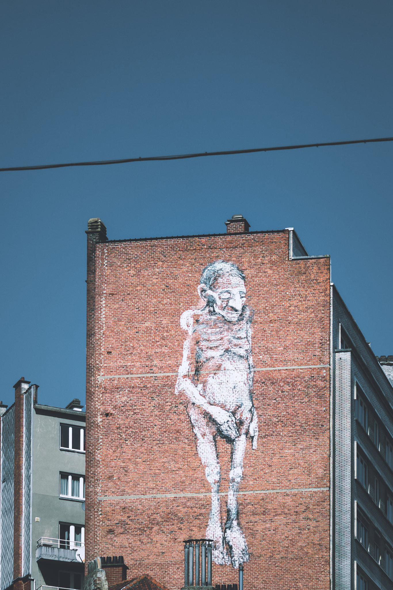 Canon EF-S 55-250mm F4-5.6 IS sample photo. Street art brussels photography